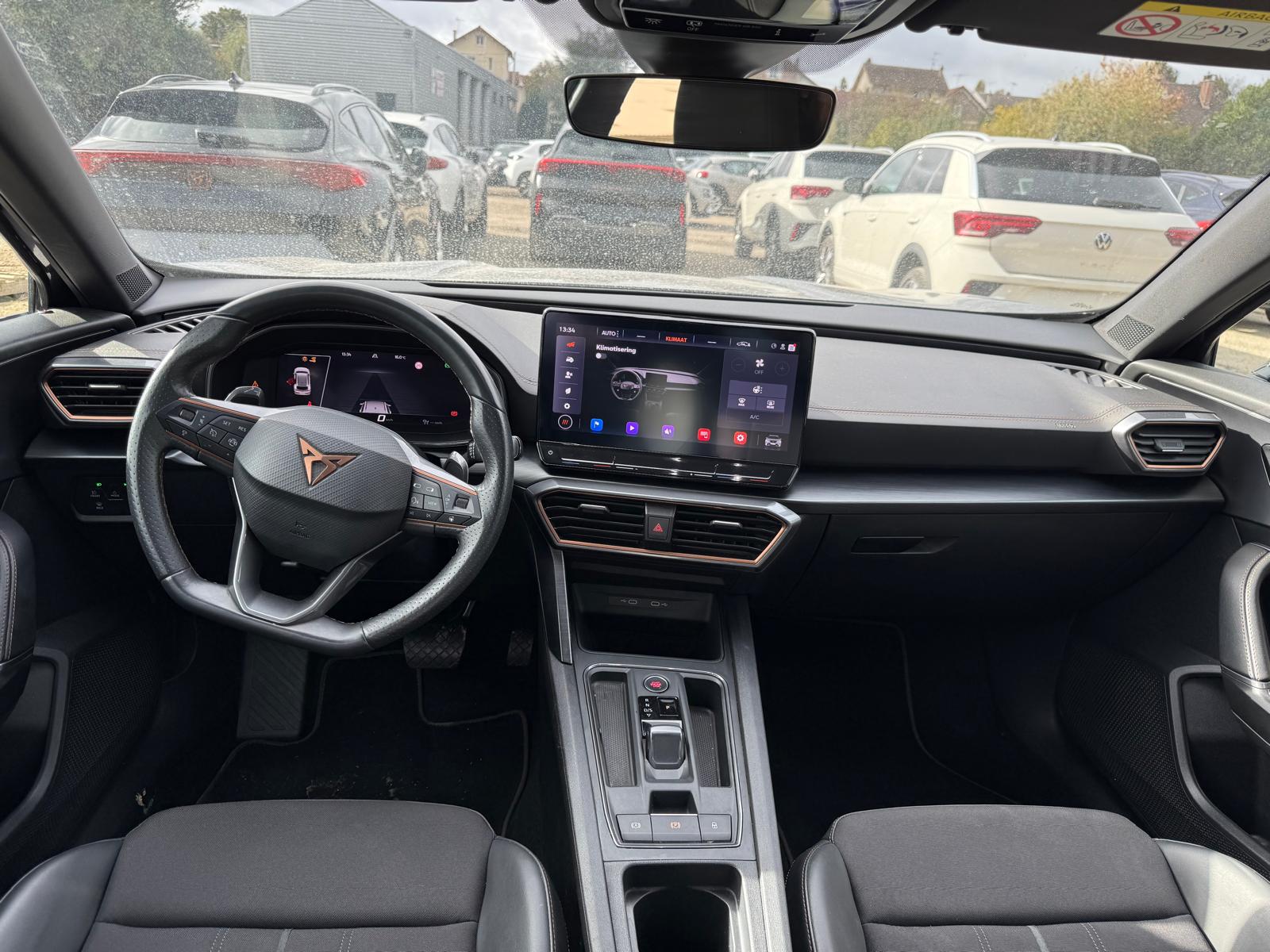 Achat CUPRA FORMENTOR 1.5 TSI 150 CH DSG7 07/04/2023 en France pour importation en Algérie (Occasion). Spécialiste Export -3 ans, CCR, Mujahid chez DJ CAR. Réf 5q77q0k