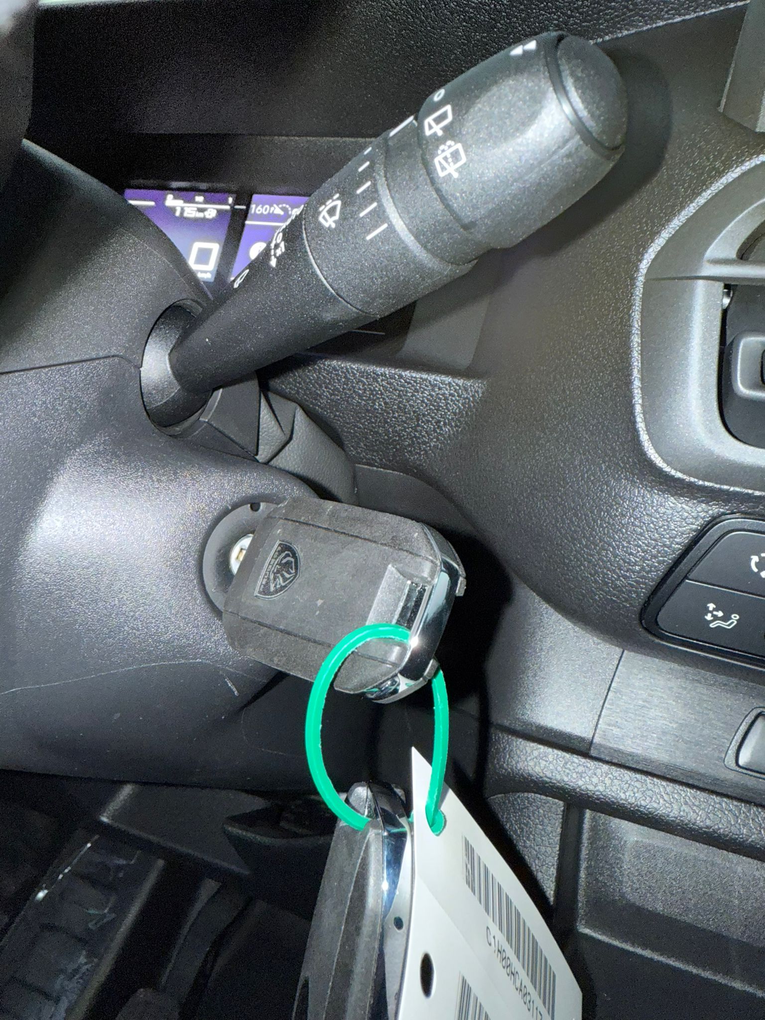 Achat PEUGEOT TRAVELLER COMBI 2.0 HDI 150 CH 9 Places 2026 en France pour importation en Algérie (Neuf). Spécialiste Export -3 ans, CCR, Mujahid chez DJ CAR. Réf z9lxcml