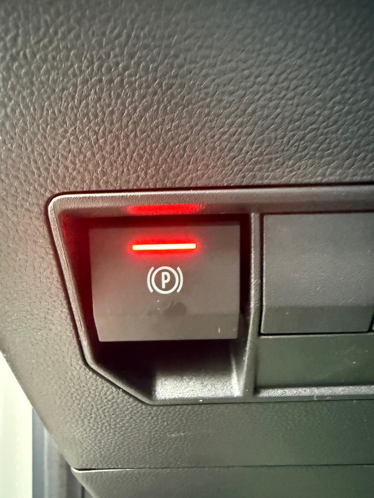 Achat DACIA DUSTER NEW EXTREME 1.3 TCE 150 CH 2026 en France pour importation en Algérie (Neuf). Spécialiste Export -3 ans, CCR, Mujahid chez DJ CAR. Réf am2is0gw