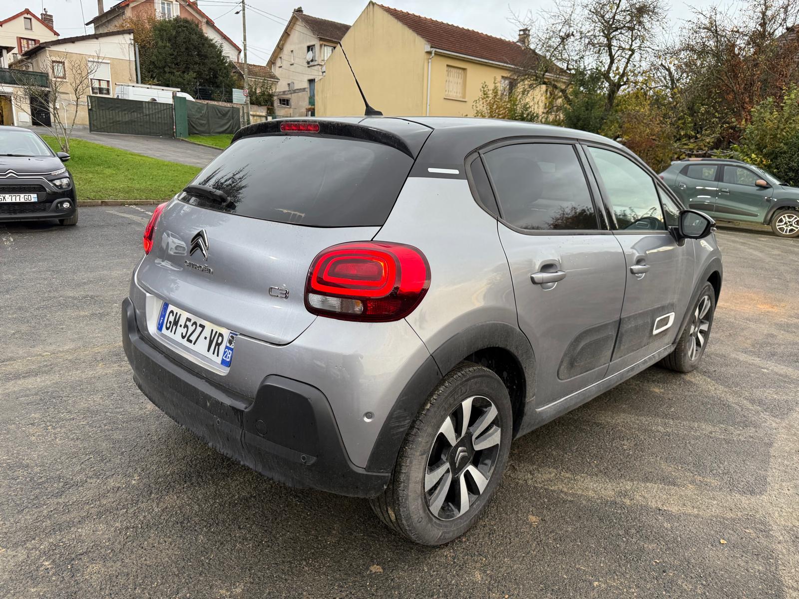 Achat CITROEN C3 SHINE 1.2 PURETECH 83 CH BVM5 2023 en France pour importation en Algérie (Occasion). Spécialiste Export -3 ans, CCR, Mujahid chez DJ CAR. Réf t9nf5el6w