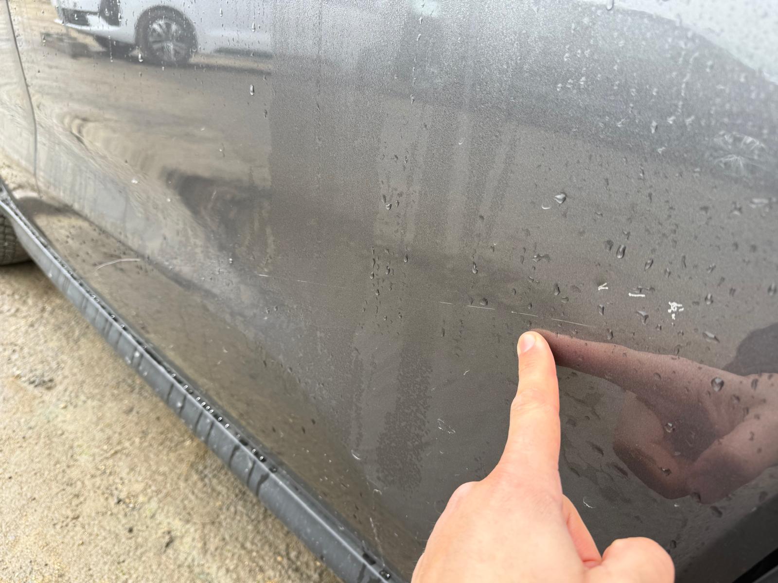 Achat CITROEN C3 AIRCROSS MAX 1.2 PURETECH 130 CH S&S EAT6 05/03/2024 en France pour importation en Algérie (Occasion). Spécialiste Export -3 ans, CCR, Mujahid chez DJ CAR. Réf en1f5sf