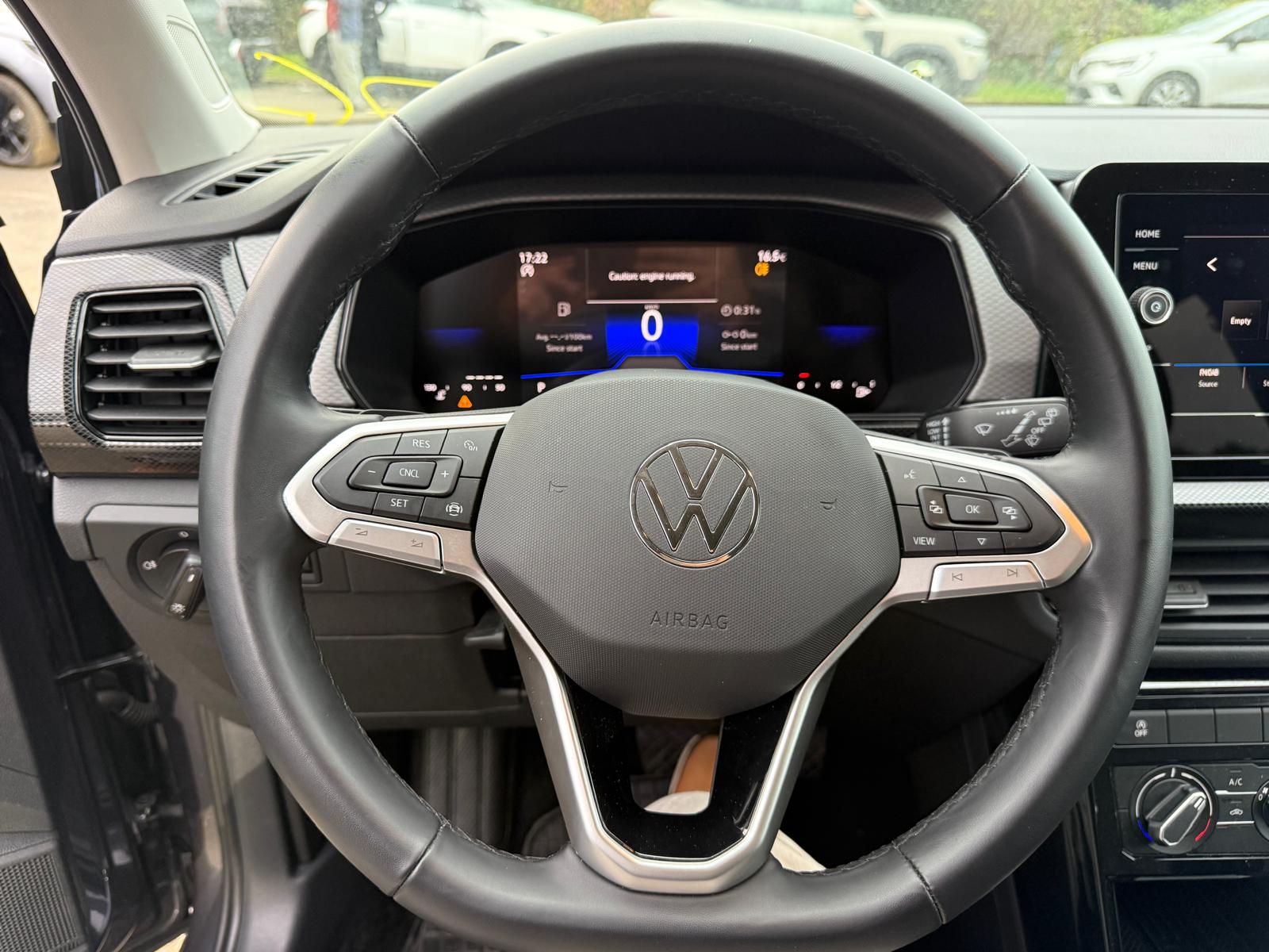 Achat VOLKSWAGEN T-CROSS LIFE PLUS 1.0 TSI 115 CH DSG7 2025 en France pour importation en Algérie (Occasion). Spécialiste Export -3 ans, CCR, Mujahid chez DJ CAR. Réf 15flw9nuh