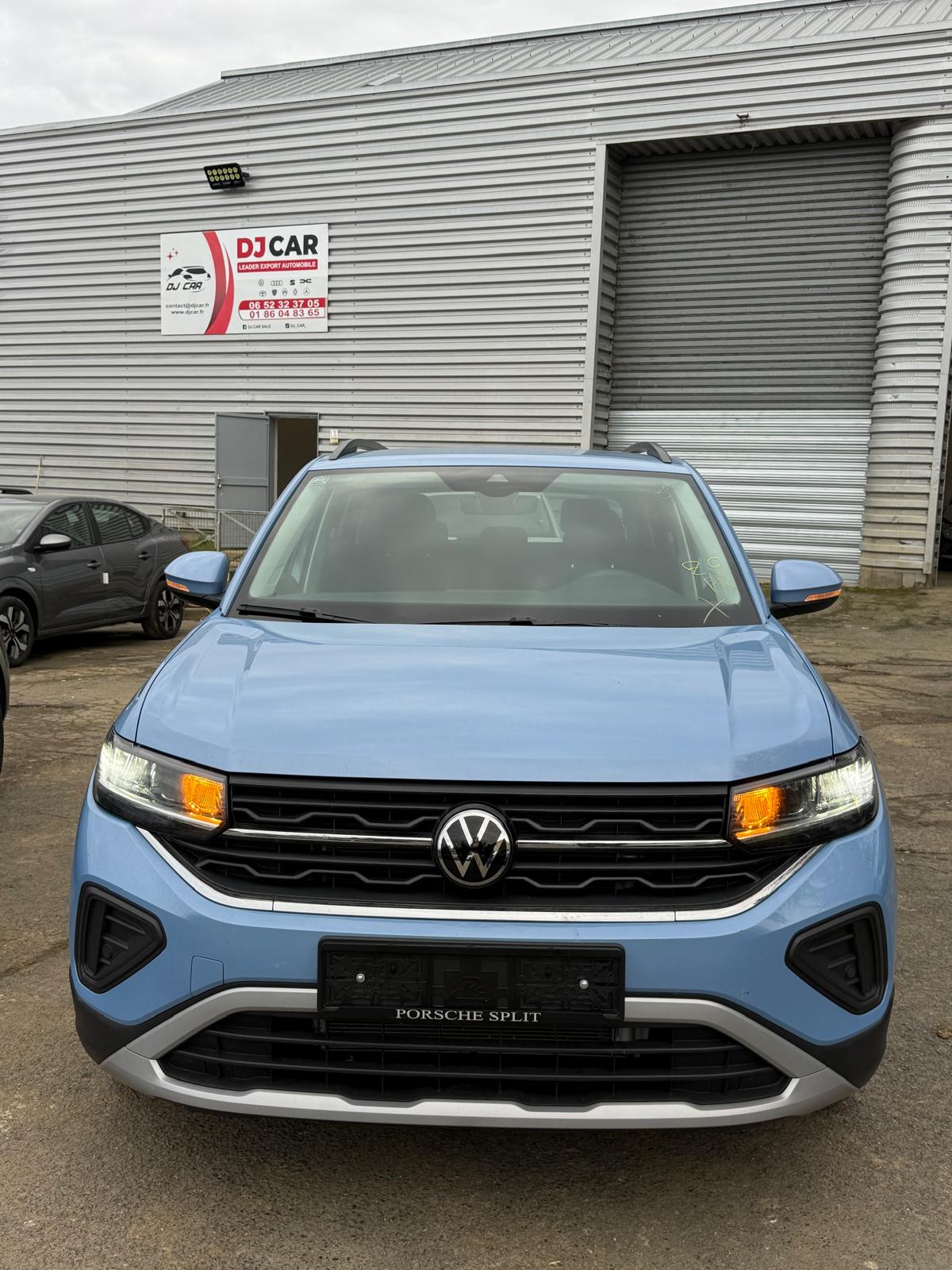 Achat VOLKSWAGEN T-CROSS LIFE PLUS 1.0 TSI 115 CH DSG7 2025 en France pour importation en Algérie (Occasion). Spécialiste Export -3 ans, CCR, Mujahid chez DJ CAR. Réf 1la5l8v4