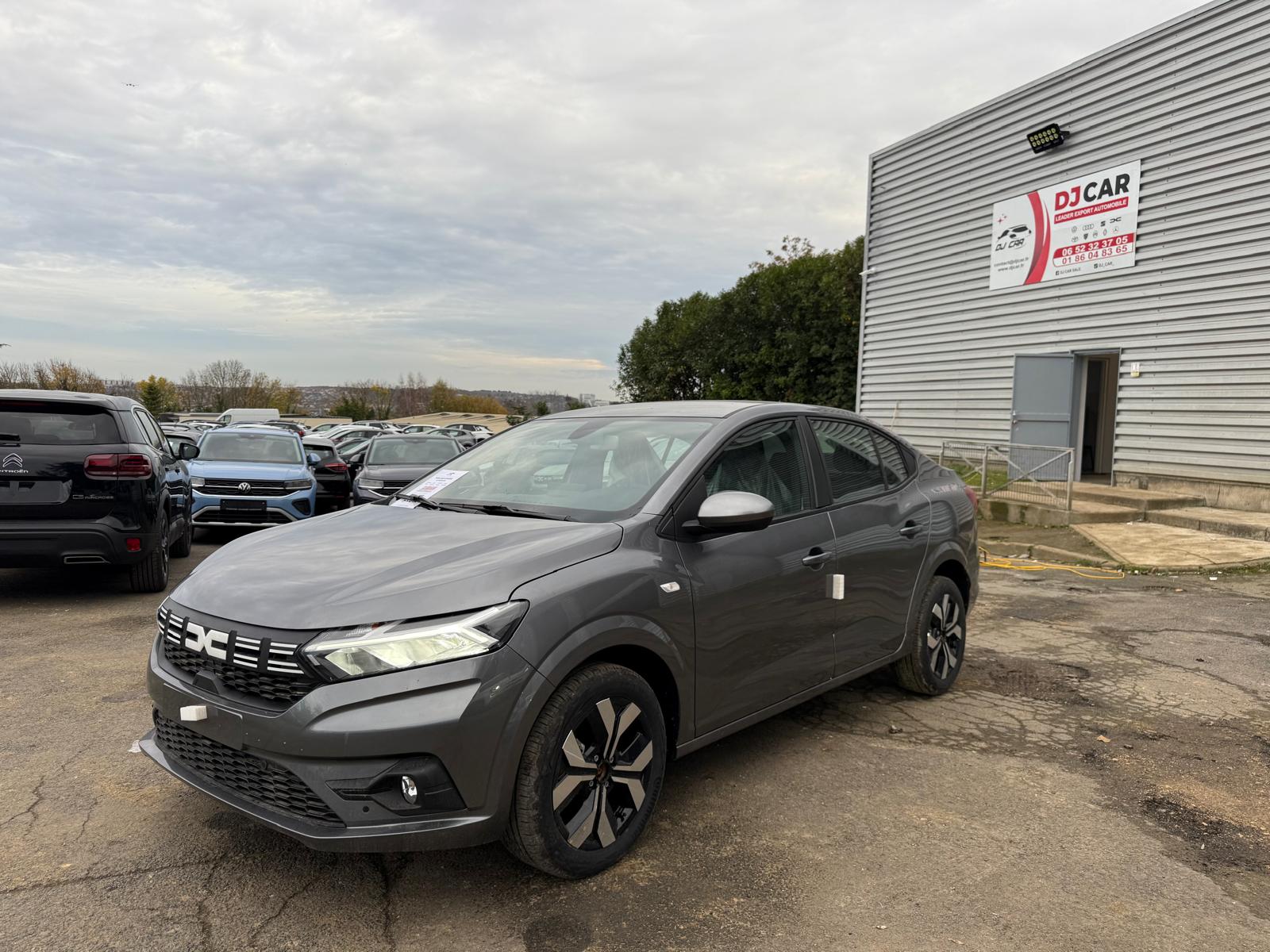 Achat DACIA LOGAN EXPRESSION 1.0 TCE 100 CH 2026 en France pour importation en Algérie (Neuf). Spécialiste Export -3 ans, CCR, Mujahid chez DJ CAR. Réf c5atnz1s5