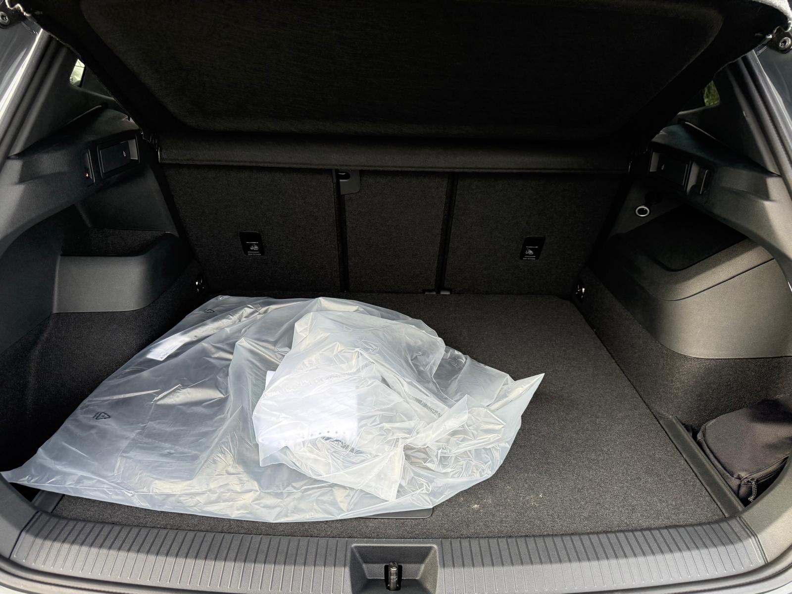 Achat VOLKSWAGEN TIGUAN R-LINE 1.5 ETSI 150 CH DSG 2026 en France pour importation en Algérie (Neuf). Spécialiste Export -3 ans, CCR, Mujahid chez DJ CAR. Réf 2mjoi6q