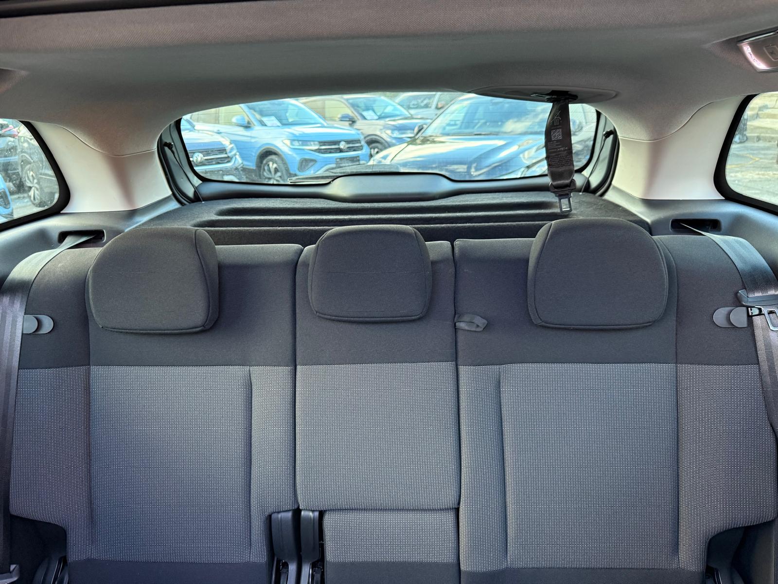 Achat CITROEN C3 AIRCROSS 1.2 PURETECH SHINE 110 CH S&S BVM6 2023 en France pour importation en Algérie (Occasion). Spécialiste Export -3 ans, CCR, Mujahid chez DJ CAR. Réf 2tbribs