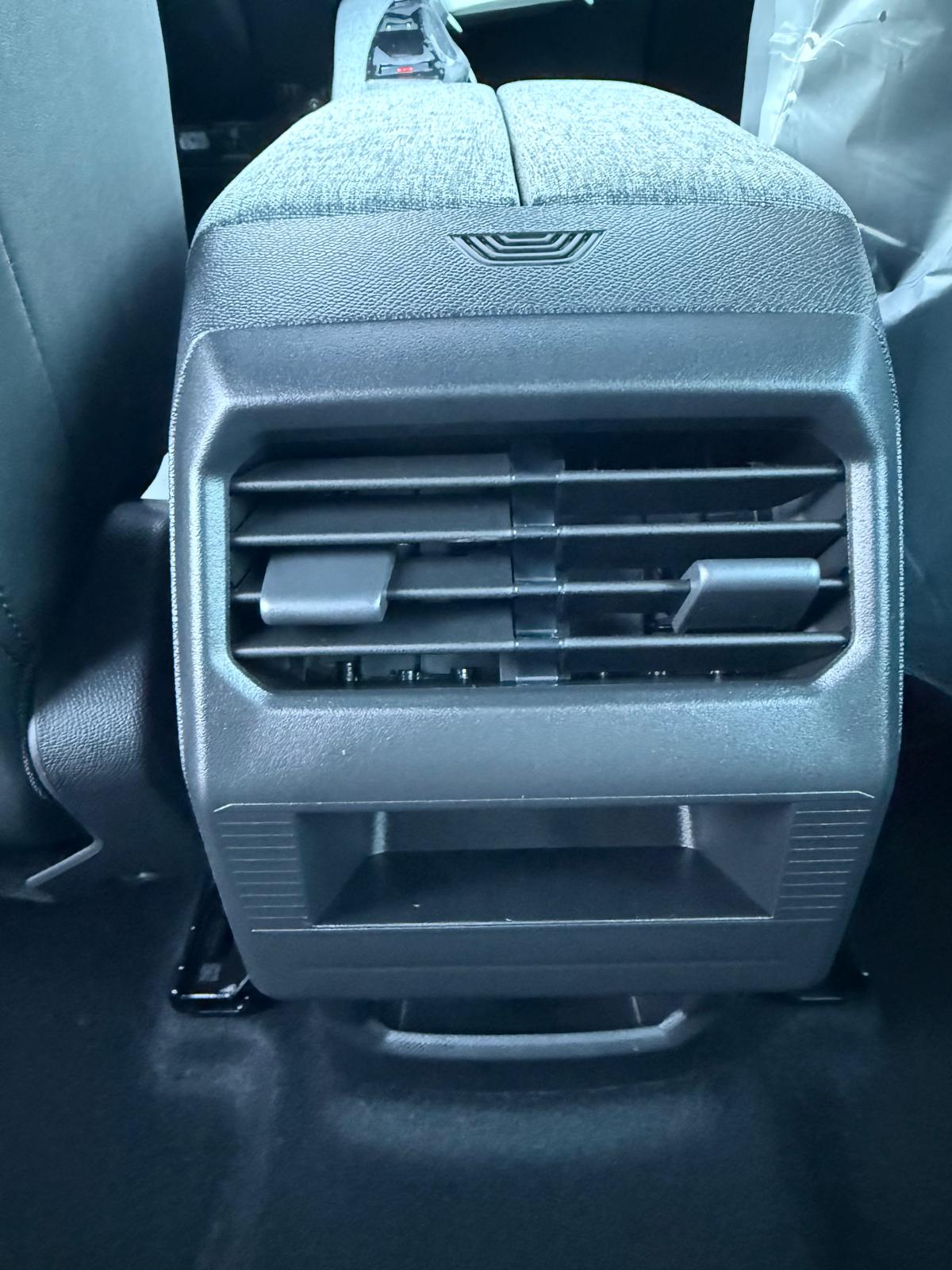 Achat PEUGEOT 3008 ALLURE 1.6 THP 165 CH 2026 en France pour importation en Algérie (Neuf). Spécialiste Export -3 ans, CCR, Mujahid chez DJ CAR. Réf gjsdexnd