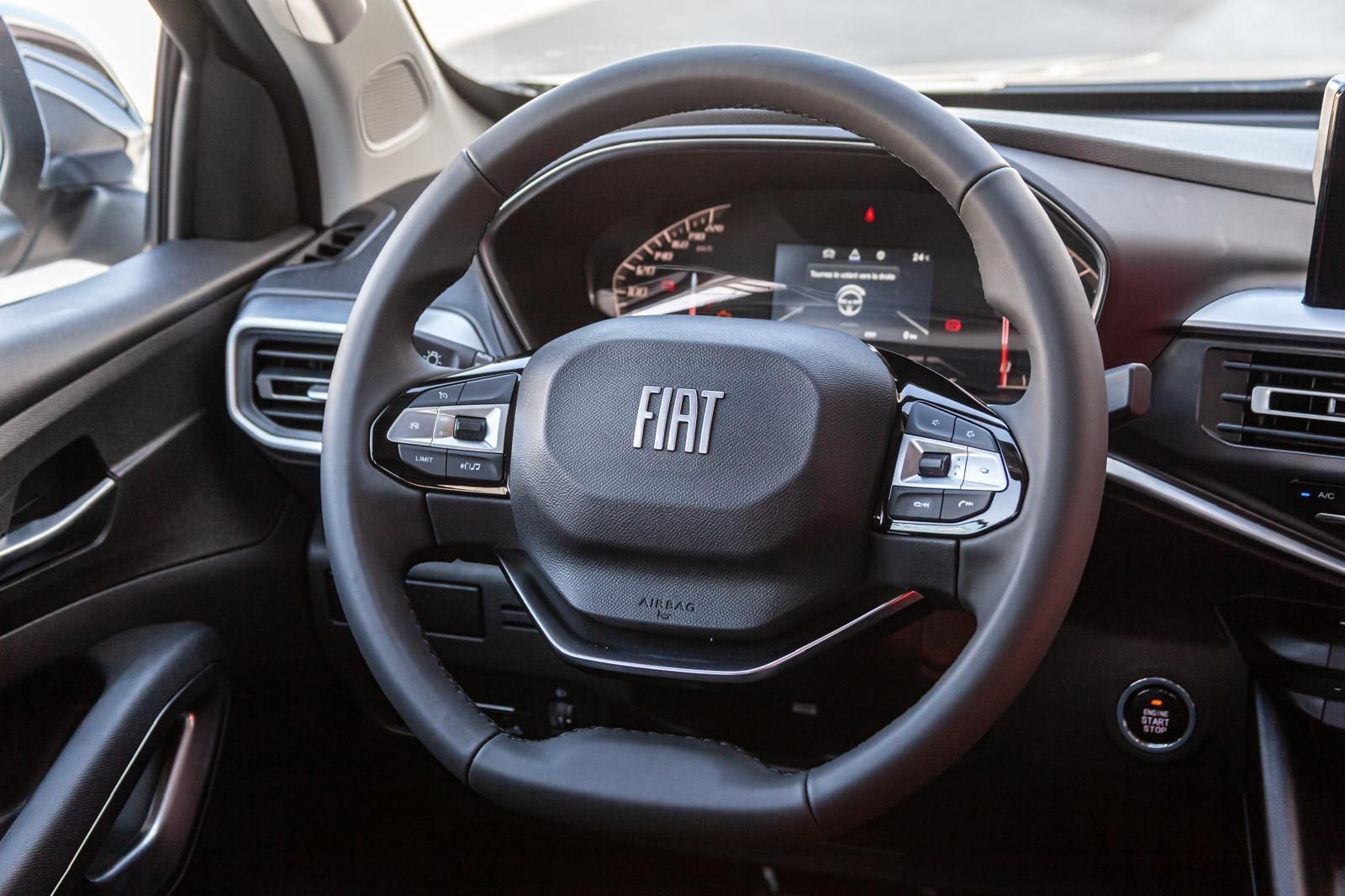 Achat FIAT TITANO DOUBLE CABINE PICK UP VOLCANO 4X4 1.9L 150 CH 2026 en France pour importation en Algérie (Neuf). Spécialiste Export -3 ans, CCR, Mujahid chez DJ CAR. Réf 16h9oyz5