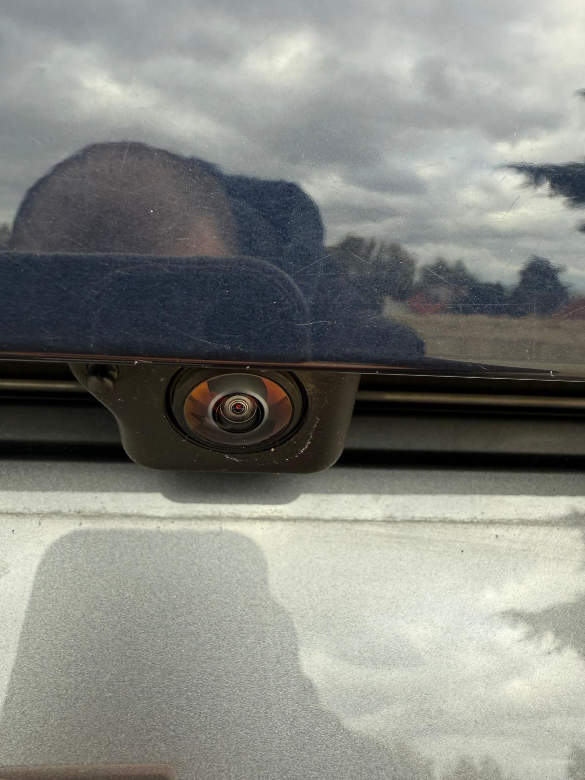 Achat CUPRA FORMENTOR 1.5 TSI 150 CH DSG7 2023 en France pour importation en Algérie (Occasion). Spécialiste Export -3 ans, CCR, Mujahid chez DJ CAR. Réf pet69