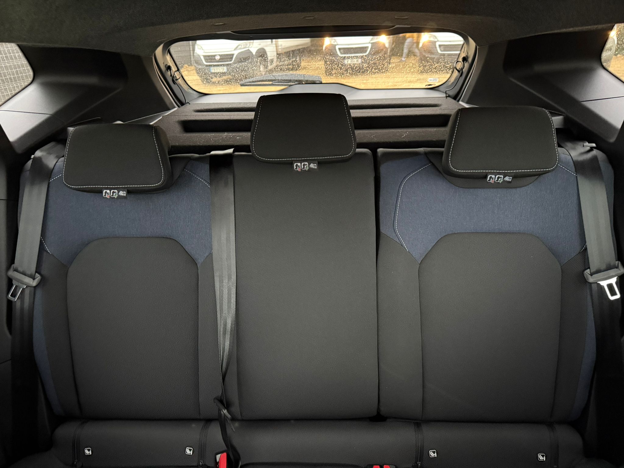 Achat DACIA DUSTER NEW JOURNEY 1.3 TCE 150 CH 2026 en France pour importation en Algérie (Neuf). Spécialiste Export -3 ans, CCR, Mujahid chez DJ CAR. Réf 1ku6w9k