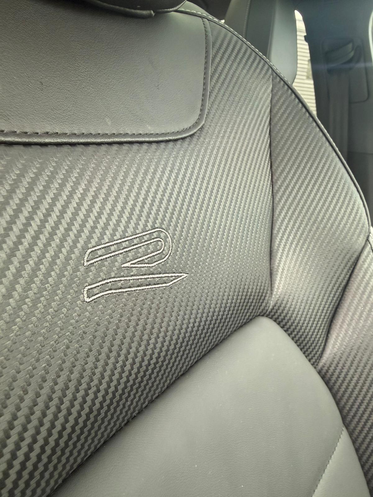 Achat VOLKSWAGEN T-ROC R-LINE 2.0 TDI 150 CH DSG7 AVEC CUIR 2026 en France pour importation en Algérie (Neuf). Spécialiste Export -3 ans, CCR, Mujahid chez DJ CAR. Réf 5ojsgku