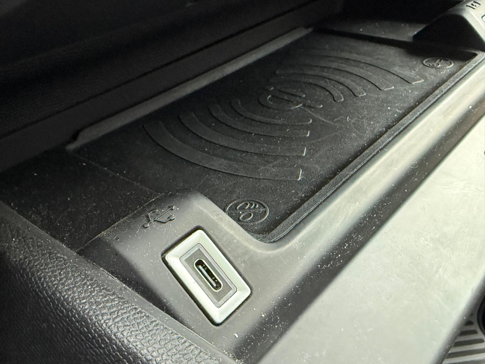 Achat CITROEN C4 1.2 PURETECH 130 CH S&S BVM6 MAX 14/05/2024 en France pour importation en Algérie (Occasion). Spécialiste Export -3 ans, CCR, Mujahid chez DJ CAR. Réf oimk85b