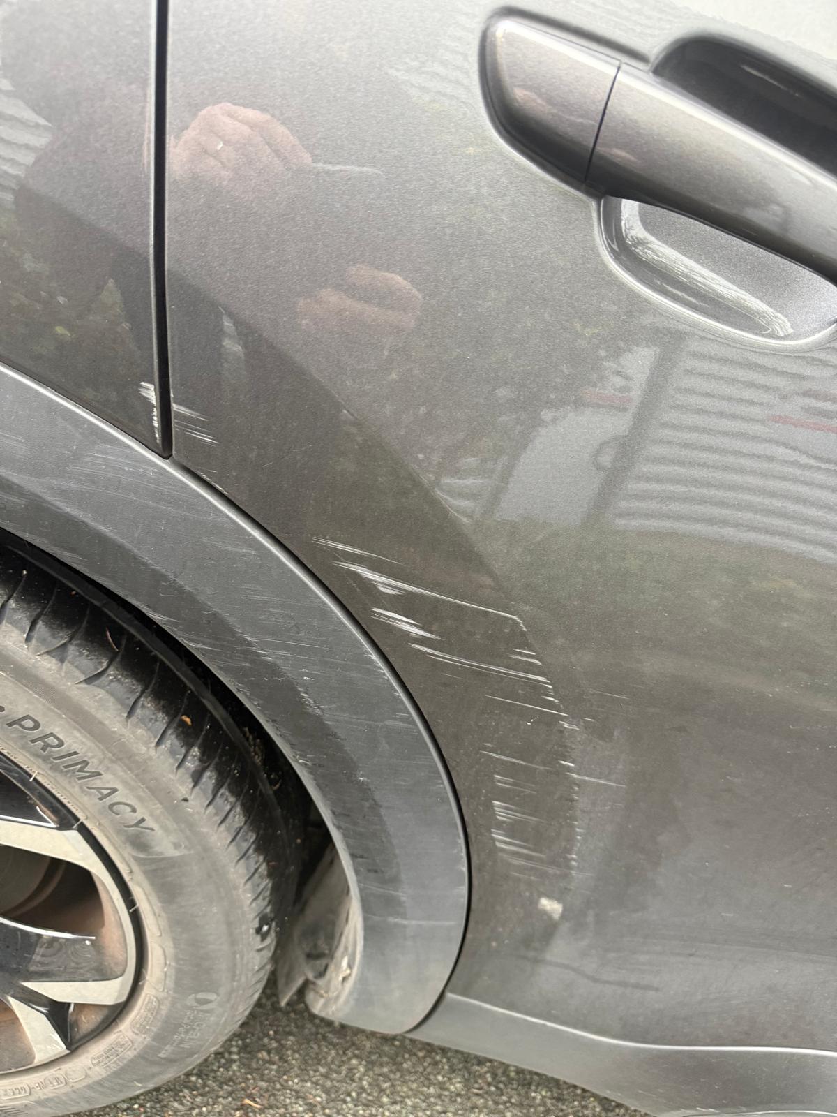 Achat CITROEN C5 AIRCROSS PLUS 1.2 PURETECH 130 CH 24/05/2024 en France pour importation en Algérie (Occasion). Spécialiste Export -3 ans, CCR, Mujahid chez DJ CAR. Réf fjt63i2xm