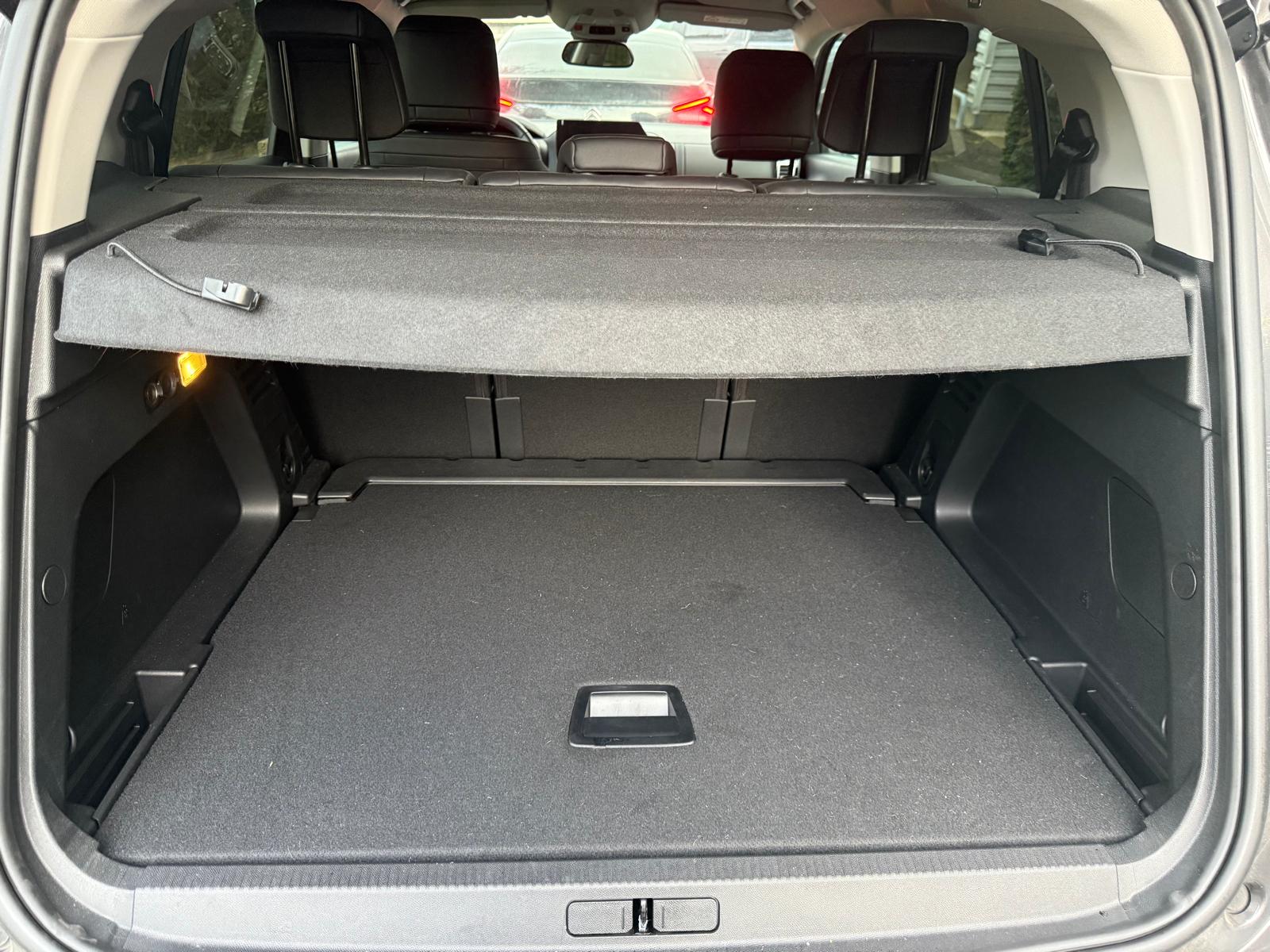 Achat CITROEN C5 AIRCROSS PLUS 1.2 PURETECH 130 CH 24/05/2024 en France pour importation en Algérie (Occasion). Spécialiste Export -3 ans, CCR, Mujahid chez DJ CAR. Réf fjt63i2xm