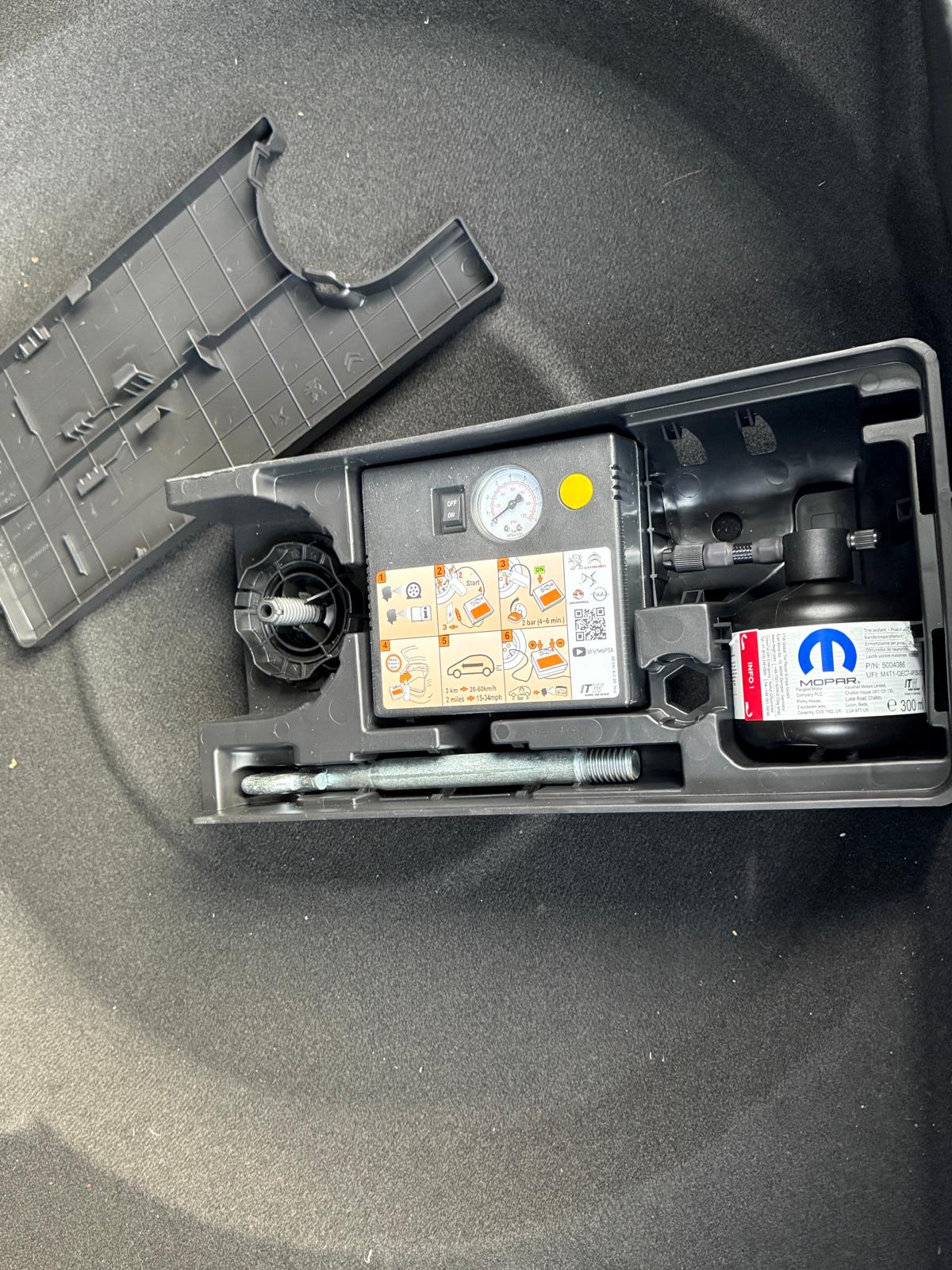 Achat CITROEN C5 AIRCROSS PLUS 1.2 PURETECH 130 CH 2024 en France pour importation en Algérie (Occasion). Spécialiste Export -3 ans, CCR, Mujahid chez DJ CAR. Réf 12syp60m