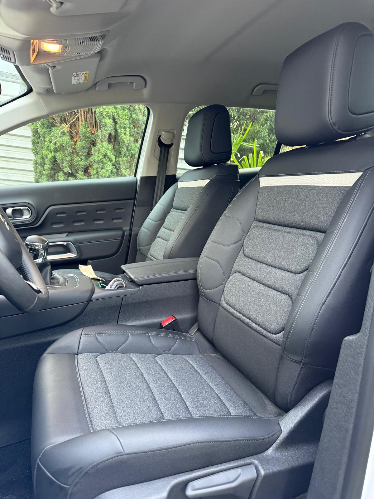 Achat CITROEN C5 AIRCROSS PLUS 1.2 PURETECH 130 CH 2024 en France pour importation en Algérie (Occasion). Spécialiste Export -3 ans, CCR, Mujahid chez DJ CAR. Réf 12syp60m