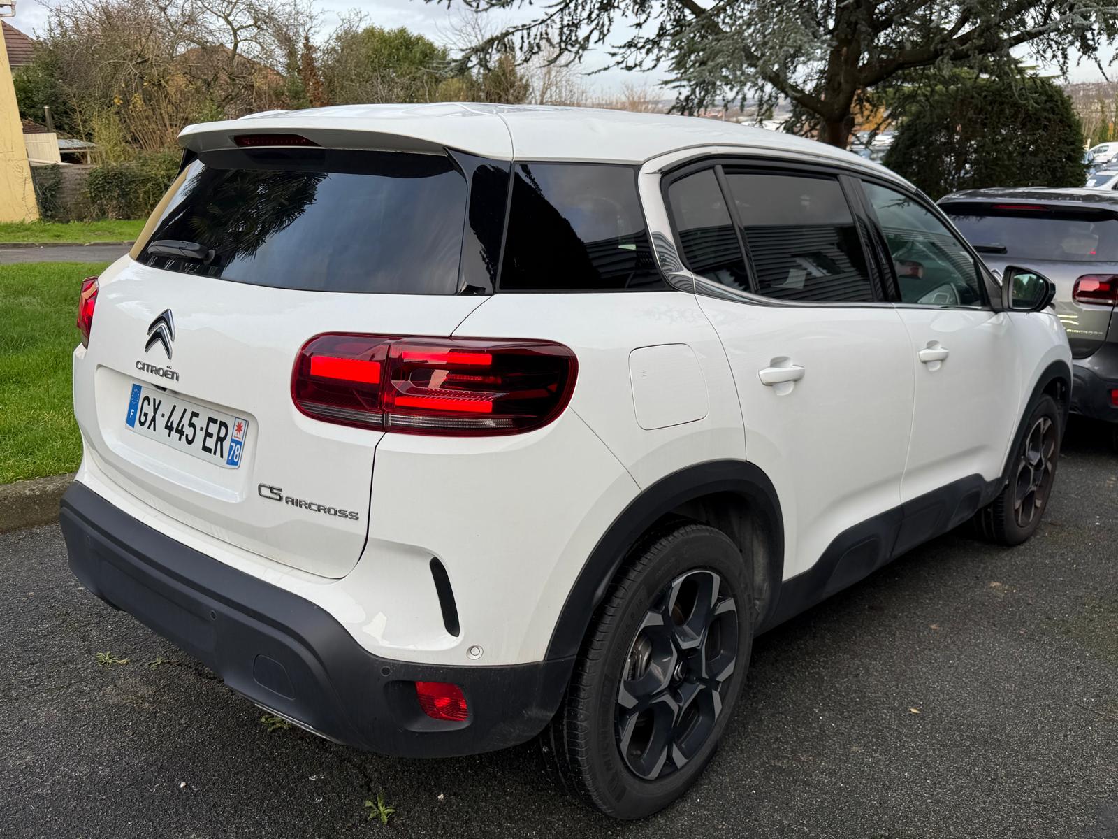 Achat CITROEN C5 AIRCROSS PLUS 1.2 PURETECH 130 CH 2024 en France pour importation en Algérie (Occasion). Spécialiste Export -3 ans, CCR, Mujahid chez DJ CAR. Réf 12syp60m