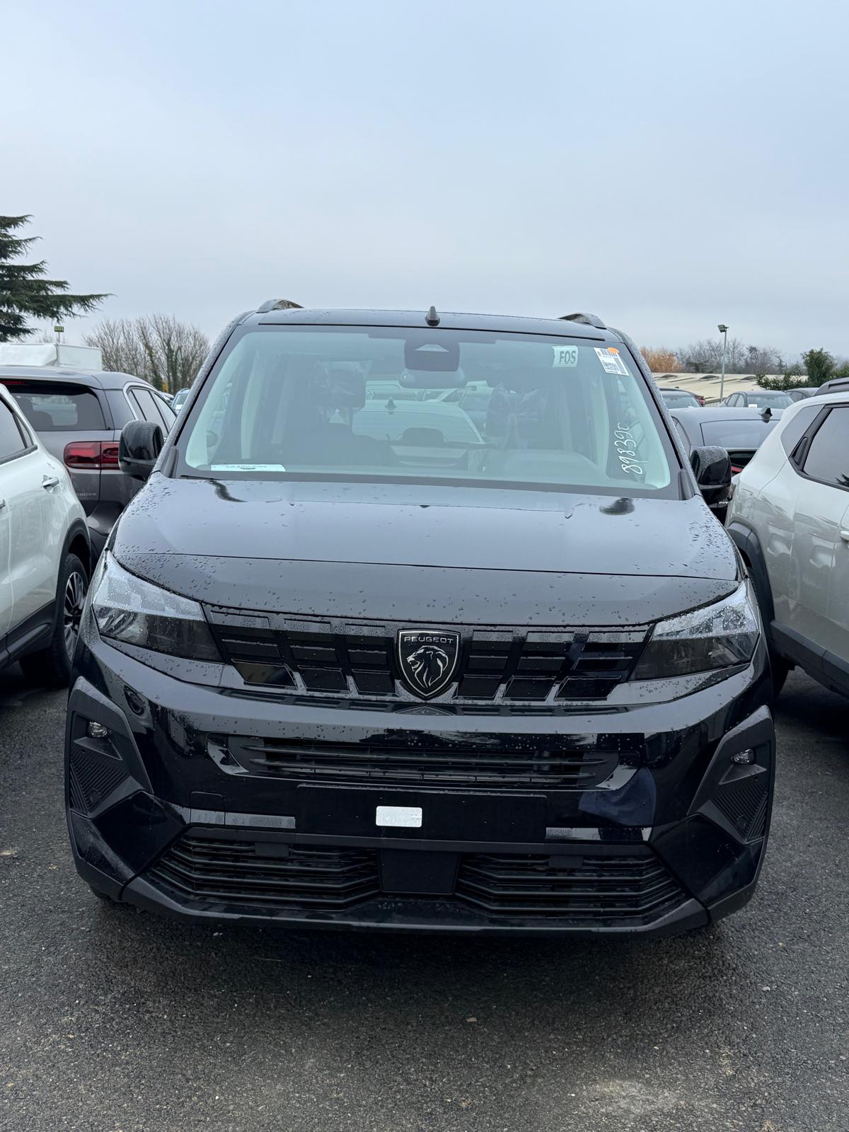 Achat PEUGEOT RIFTER GT 1.6 HDI 92 CH 2026 en France pour importation en Algérie (Neuf). Spécialiste Export -3 ans, CCR, Mujahid chez DJ CAR. Réf 352hcbo