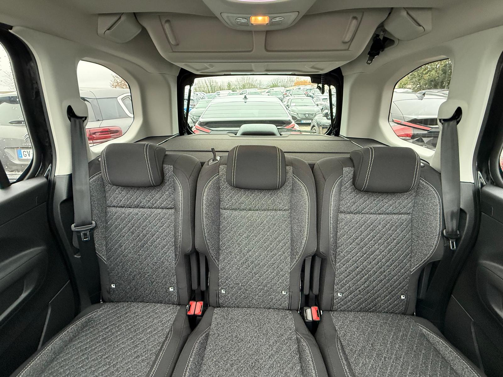 Achat PEUGEOT RIFTER GT 1.6 HDI 92 CH 2026 en France pour importation en Algérie (Neuf). Spécialiste Export -3 ans, CCR, Mujahid chez DJ CAR. Réf 352hcbo