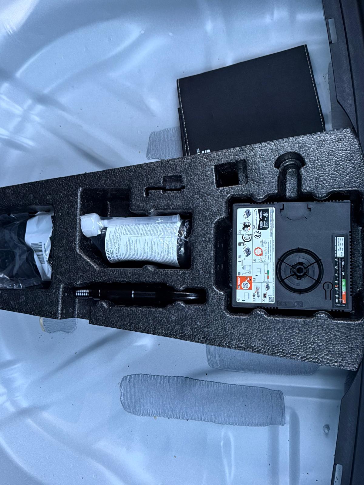 Achat SEAT LEON STYLE IV 1.5 TSI 115 CH DSG 11/02/2025 en France pour importation en Algérie (Occasion). Spécialiste Export -3 ans, CCR, Mujahid chez DJ CAR. Réf 5km3ljt2