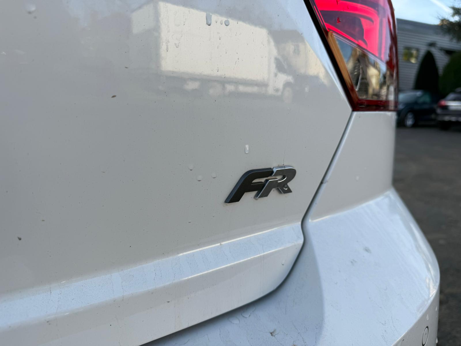 Achat SEAT IBIZA PHASE 2 1.0 TSI 115 CV FR SALTA GPS 04/03/2025 en France pour importation en Algérie (Occasion). Spécialiste Export -3 ans, CCR, Mujahid chez DJ CAR. Réf 37psfx2