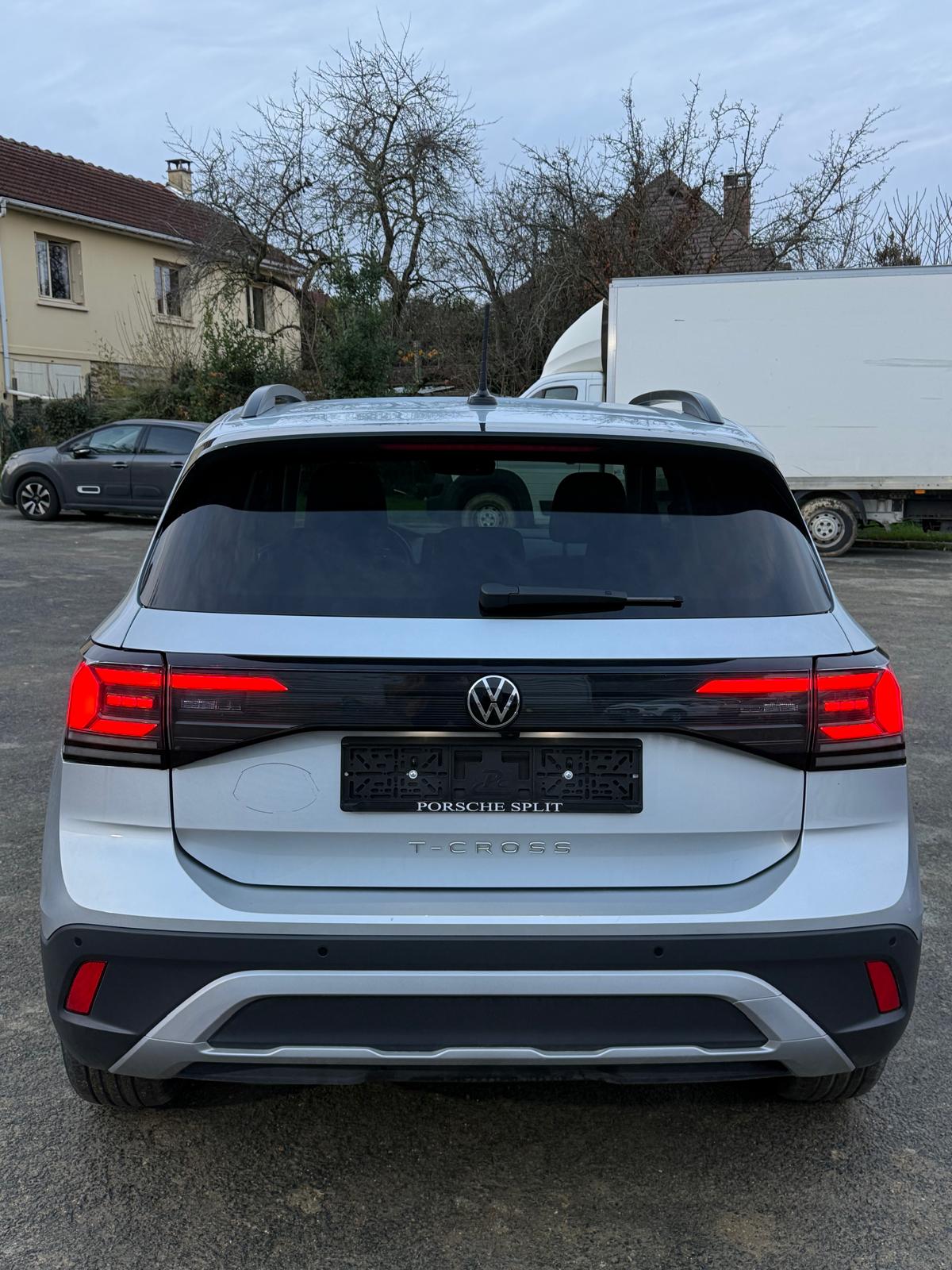 Achat VOLKSWAGEN T-CROSS LIFE 1.0 TSI 115 CH BVM6 2025 en France pour importation en Algérie (Occasion). Spécialiste Export -3 ans, CCR, Mujahid chez DJ CAR. Réf 186goz09