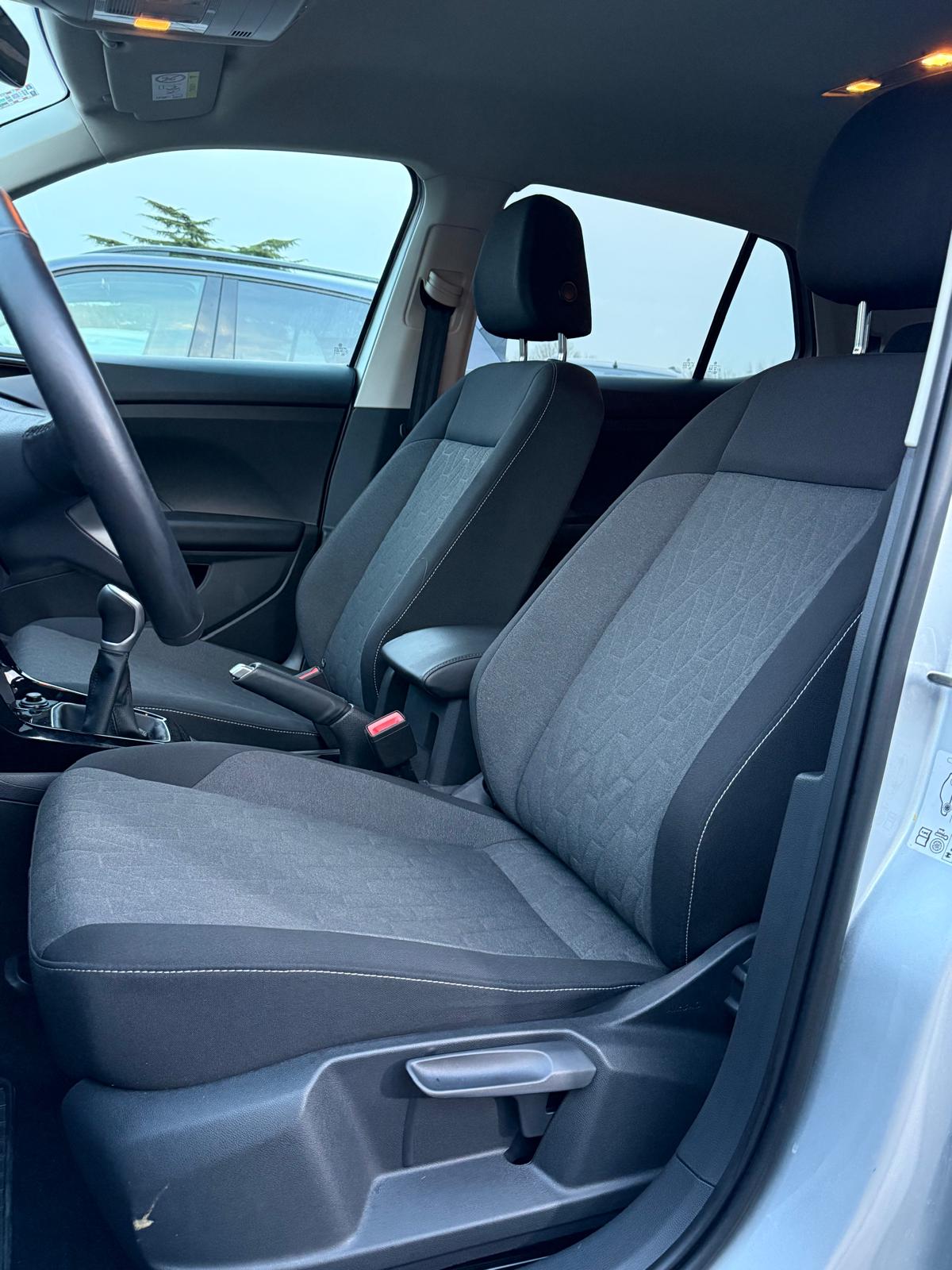 Achat VOLKSWAGEN T-CROSS LIFE 1.0 TSI 115 CH BVM6 2025 en France pour importation en Algérie (Occasion). Spécialiste Export -3 ans, CCR, Mujahid chez DJ CAR. Réf 186goz09