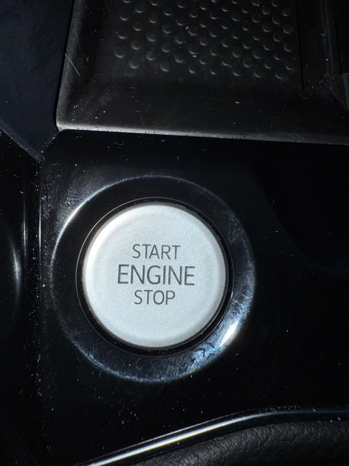 Achat VOLKSWAGEN T-CROSS LIFE 1.0 TSI 115 CH BVM6 2025 en France pour importation en Algérie (Occasion). Spécialiste Export -3 ans, CCR, Mujahid chez DJ CAR. Réf 9wt2olro