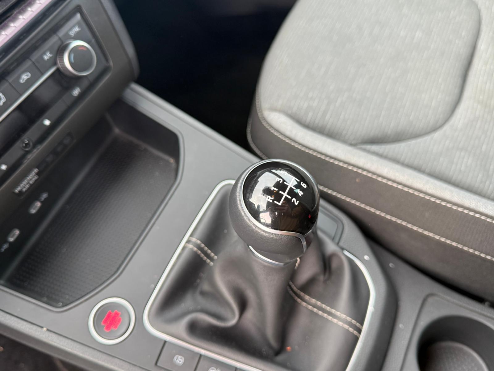 Achat SEAT IBIZA PHASE 2 1.0 TSI 115CV SPECIAL EDITION XCELLENCE 14/05/2025 en France pour importation en Algérie (Occasion). Spécialiste Export -3 ans, CCR, Mujahid chez DJ CAR. Réf 6qzoxyq