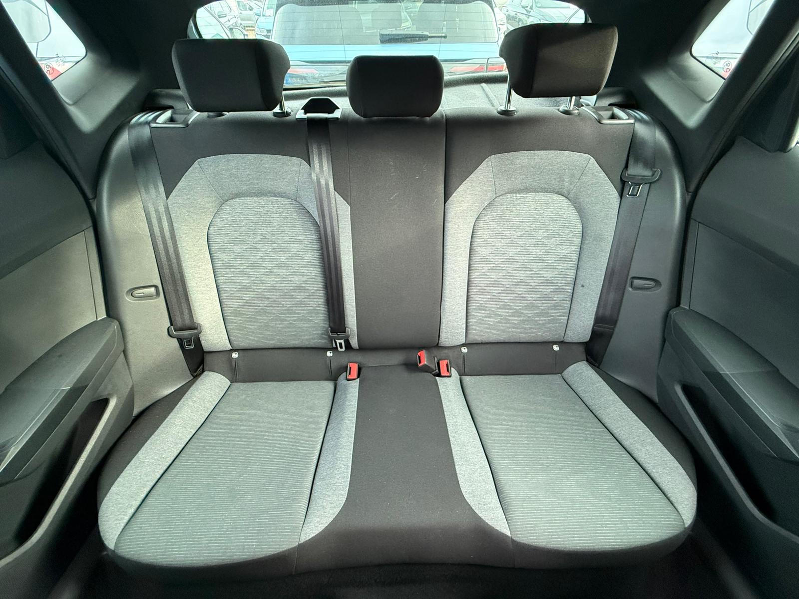 Achat SEAT IBIZA PHASE 2 1.0 TSI 115CV SPECIAL EDITION XCELLENCE 14/05/2025 en France pour importation en Algérie (Occasion). Spécialiste Export -3 ans, CCR, Mujahid chez DJ CAR. Réf 6qzoxyq