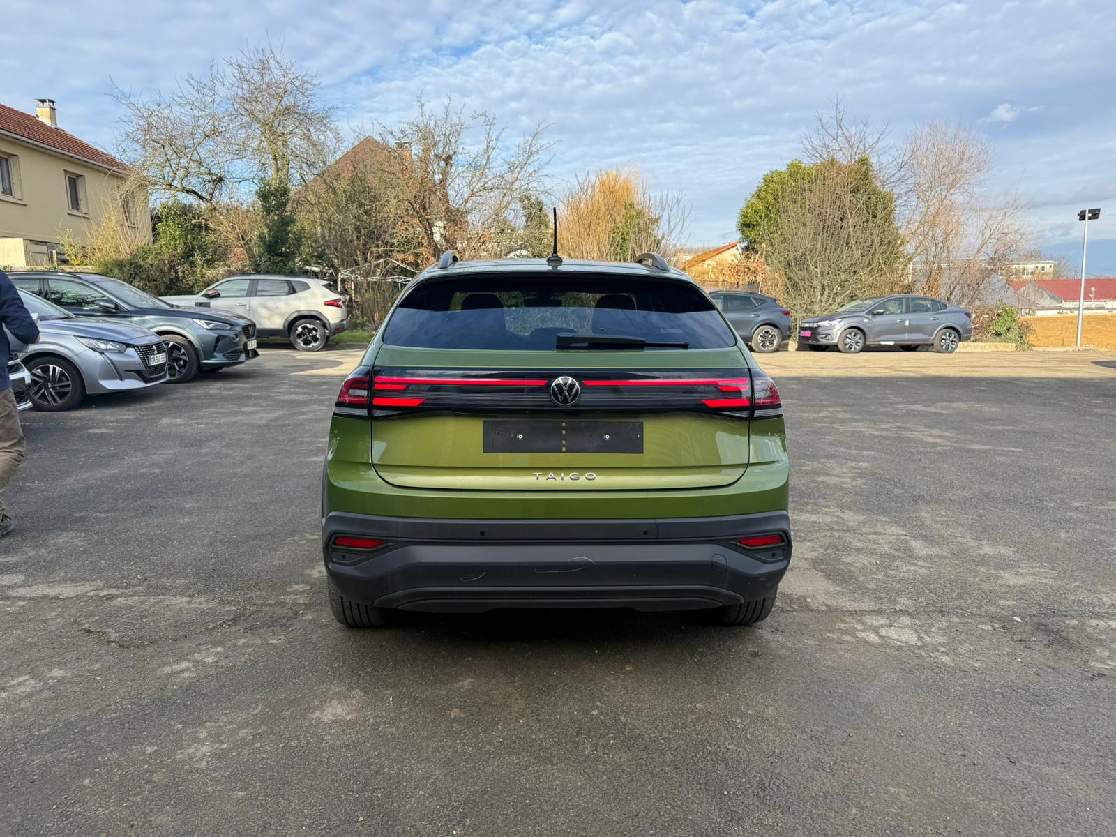 Achat VOLKSWAGEN TAIGO LIFE 1.0 TSI 115 BVM6 LIFE 25/02/2025 en France pour importation en Algérie (Occasion). Spécialiste Export -3 ans, CCR, Mujahid chez DJ CAR. Réf 8buc0yuu