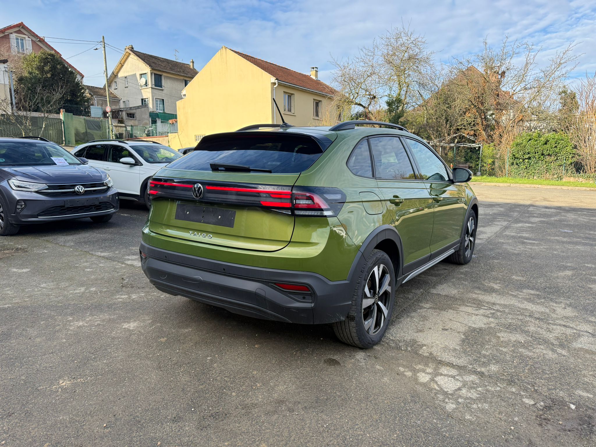 Achat VOLKSWAGEN TAIGO LIFE 1.0 TSI 115 BVM6 LIFE 25/02/2025 en France pour importation en Algérie (Occasion). Spécialiste Export -3 ans, CCR, Mujahid chez DJ CAR. Réf 8buc0yuu