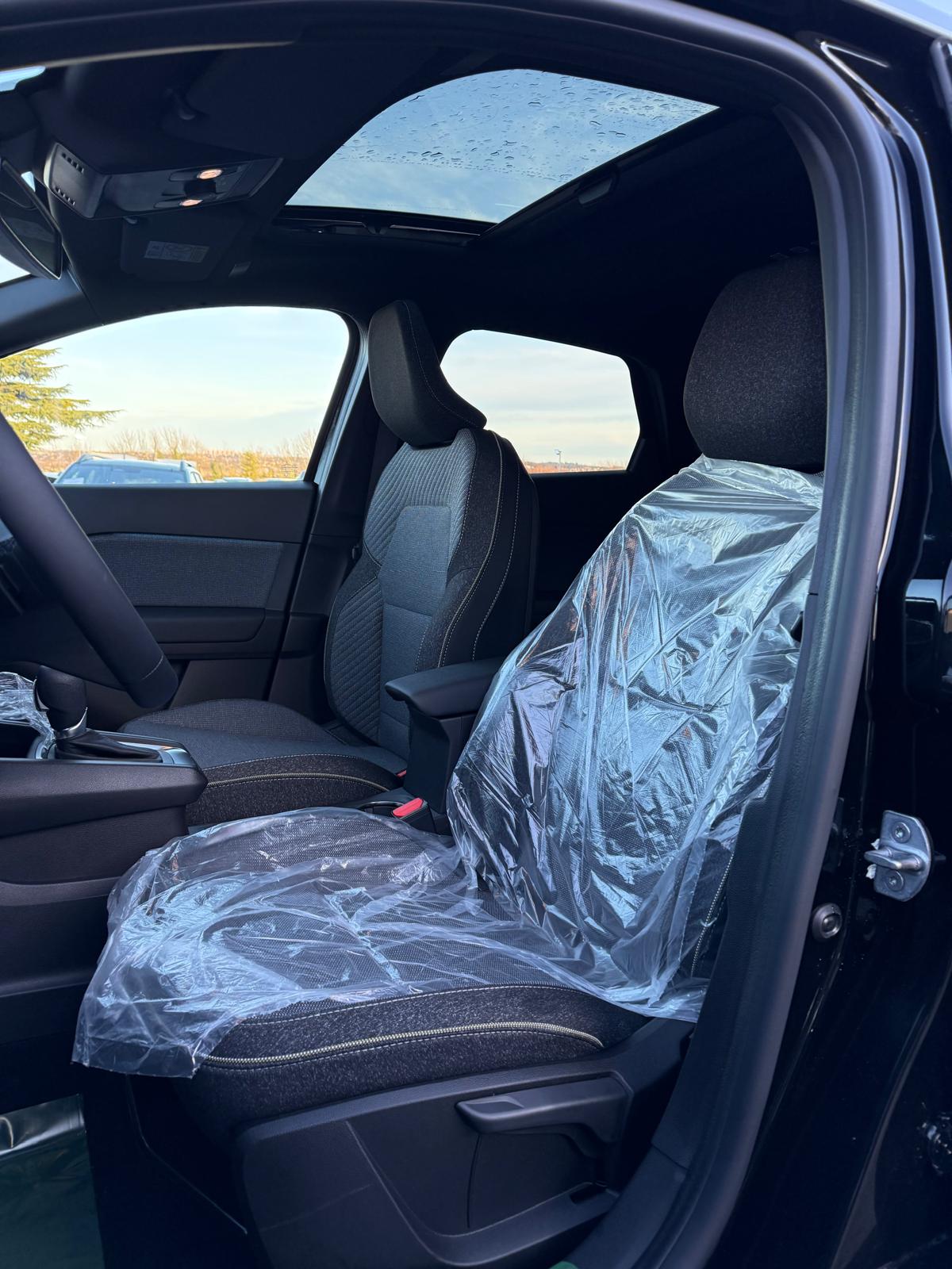 Achat RENAULT CAPTUR TECHNO 1.3 TCE 155 CH TOIT GRIS 2026 en France pour importation en Algérie (Neuf). Spécialiste Export -3 ans, CCR, Mujahid chez DJ CAR. Réf rynd53i