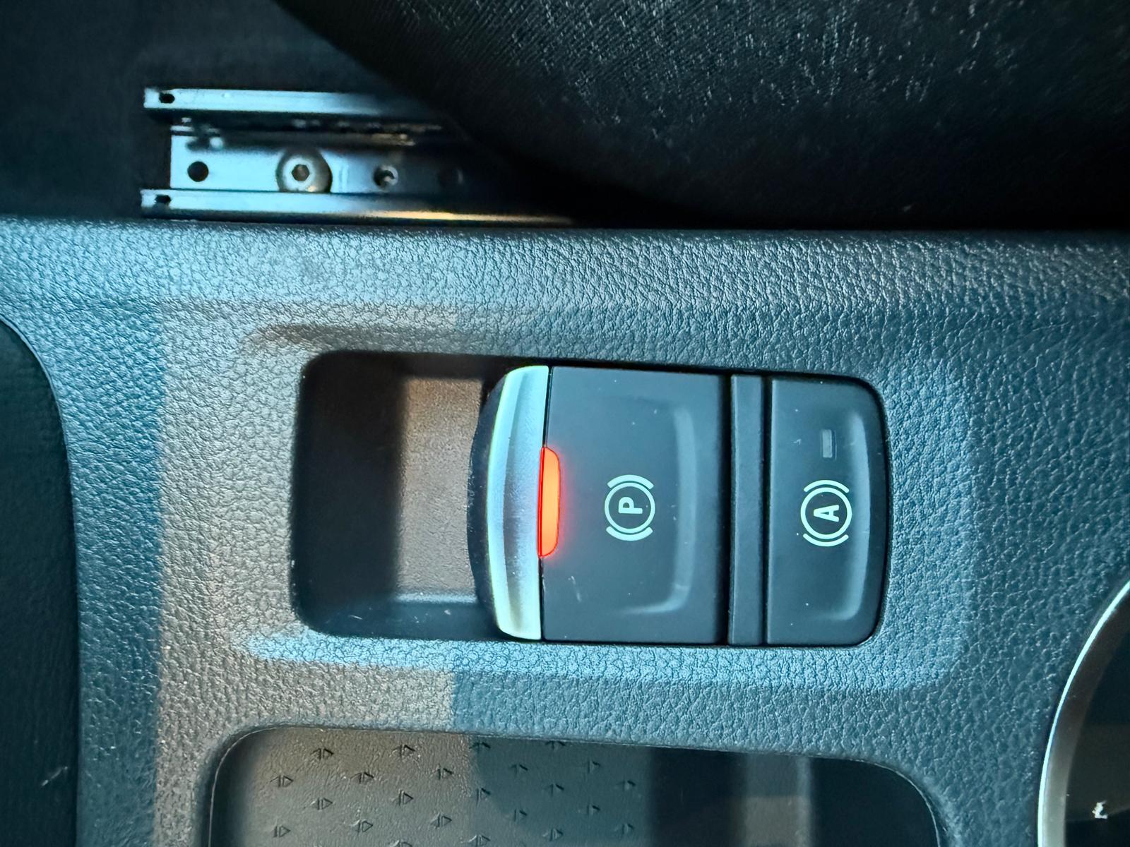 Achat RENAULT CAPTUR TECHNO 1.3 TCE 155 CH TOIT GRIS 2026 en France pour importation en Algérie (Neuf). Spécialiste Export -3 ans, CCR, Mujahid chez DJ CAR. Réf rynd53i