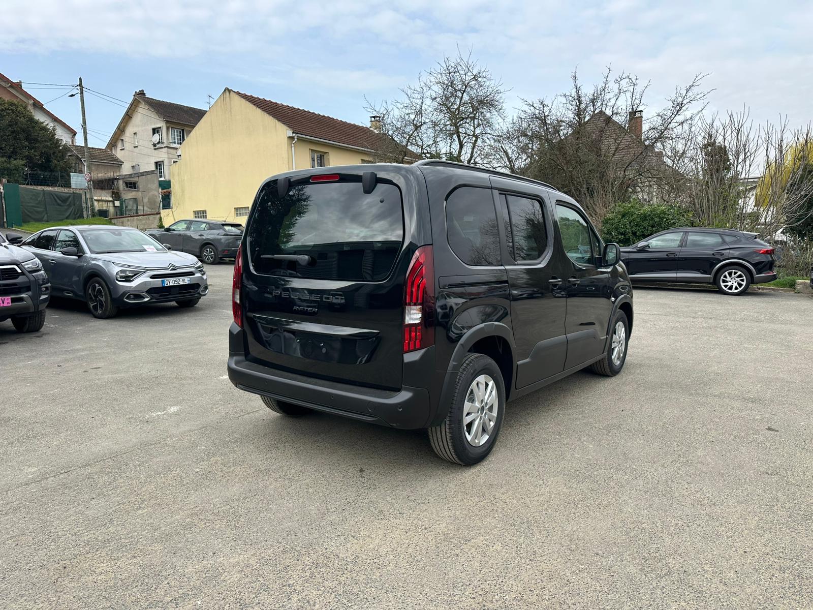 PEUGEOT RIFTER ALLURE 1.6 HDI 92 CH