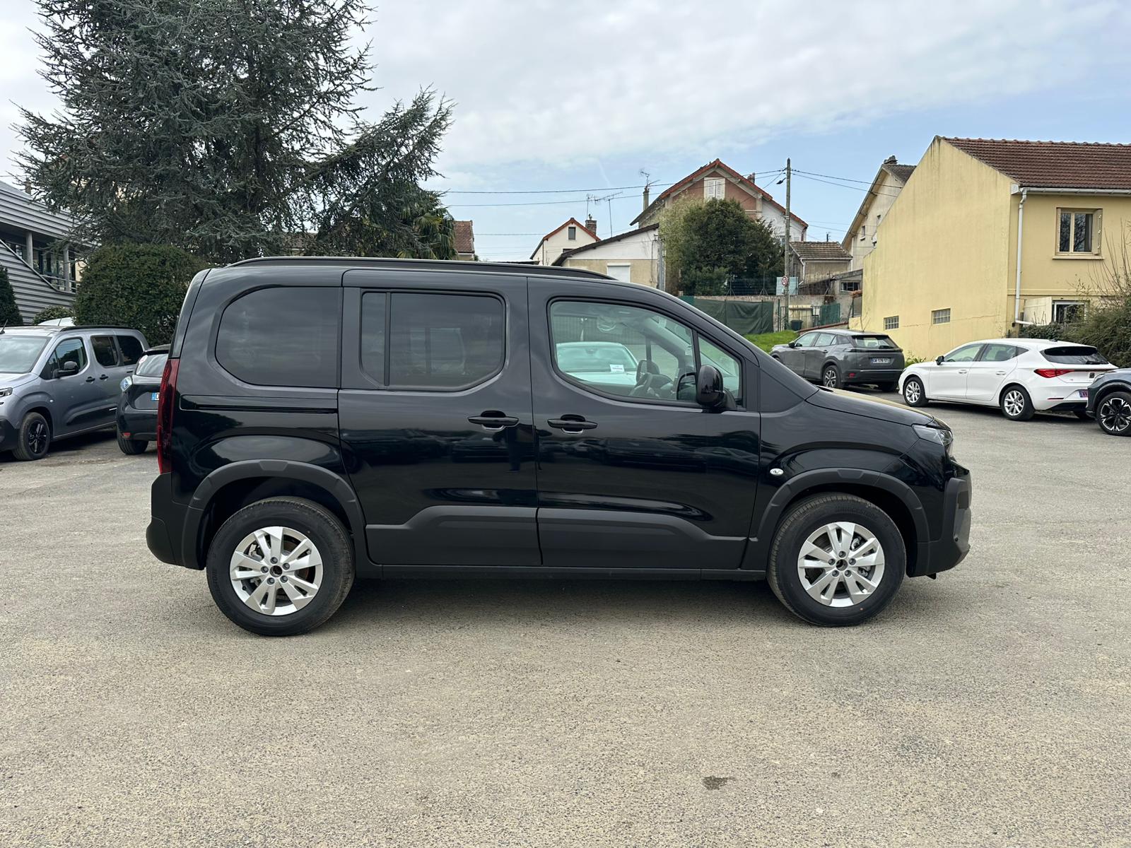 PEUGEOT RIFTER ALLURE 1.6 HDI 92 CH