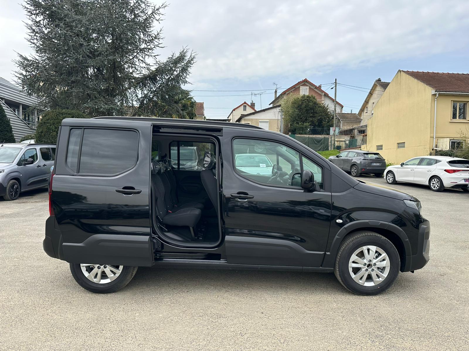 PEUGEOT RIFTER ALLURE 1.6 HDI 92 CH