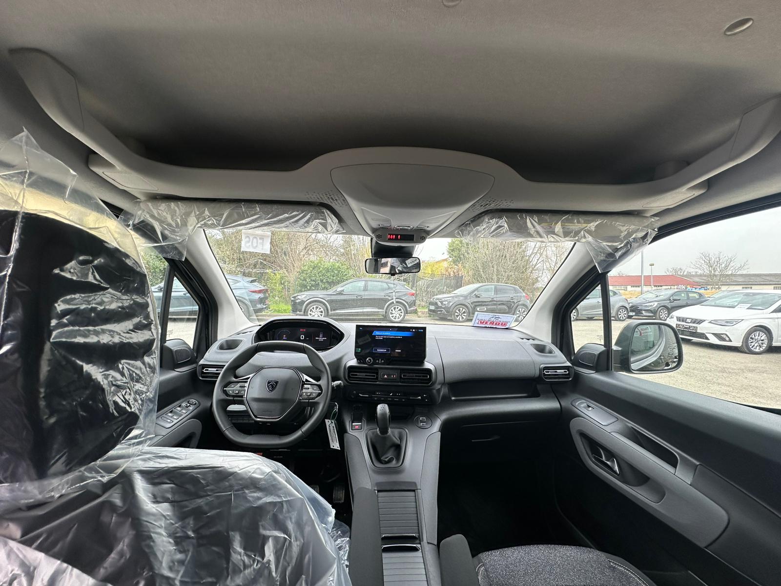 PEUGEOT RIFTER ALLURE 1.6 HDI 92 CH