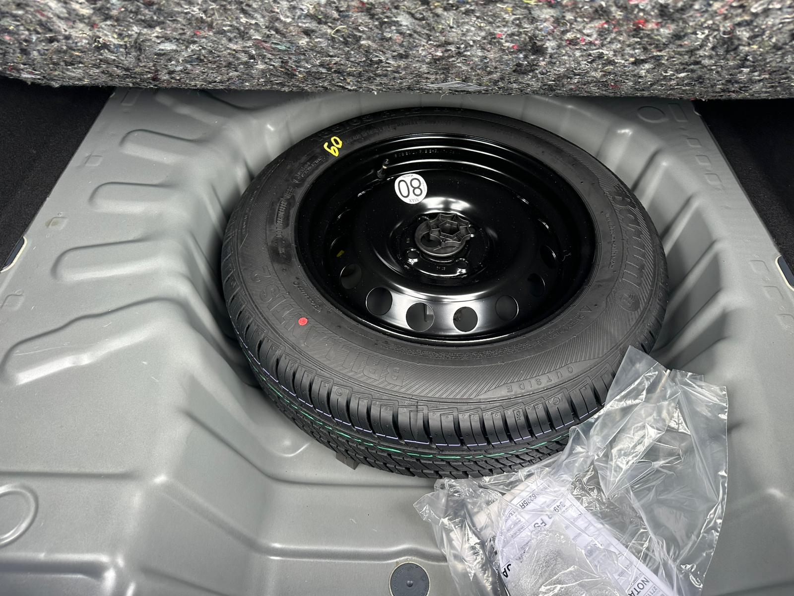 Achat RENAULT TALIANT ZEN 1.0 TCE 100 CH BVA 2026 en France pour importation en Algérie (Neuf). Spécialiste Export -3 ans, CCR, Mujahid chez DJ CAR. Réf 2442tf67