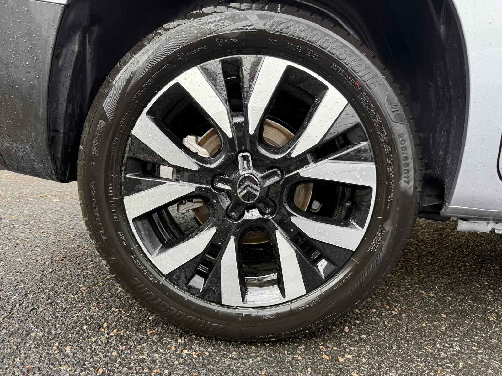 Achat CITROEN BERLINGO XTR NEW SHINE 1.6 HDI 92 CH 5P 2026 en France pour importation en Algérie (Neuf). Spécialiste Export -3 ans, CCR, Mujahid chez DJ CAR. Réf cexq3c