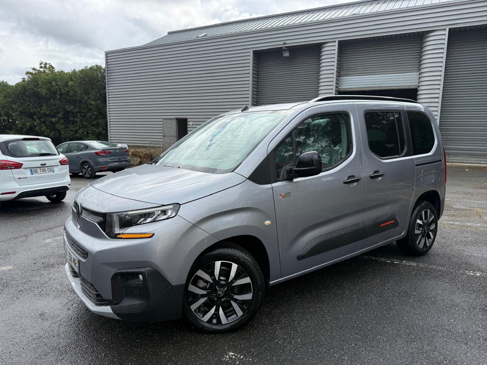 Achat CITROEN BERLINGO XTR NEW SHINE 1.6 HDI 92 CH 5P 2026 en France pour importation en Algérie (Neuf). Spécialiste Export -3 ans, CCR, Mujahid chez DJ CAR. Réf cexq3c