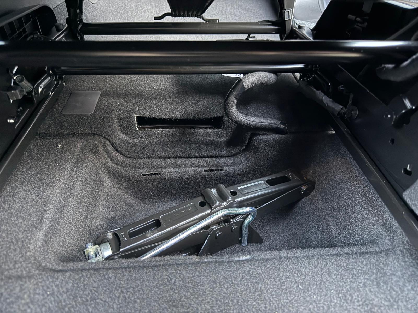 Achat PEUGEOT RIFTER GT 1.6 HDI 92 CH 2026 en France pour importation en Algérie (Neuf). Spécialiste Export -3 ans, CCR, Mujahid chez DJ CAR. Réf 352hcbo