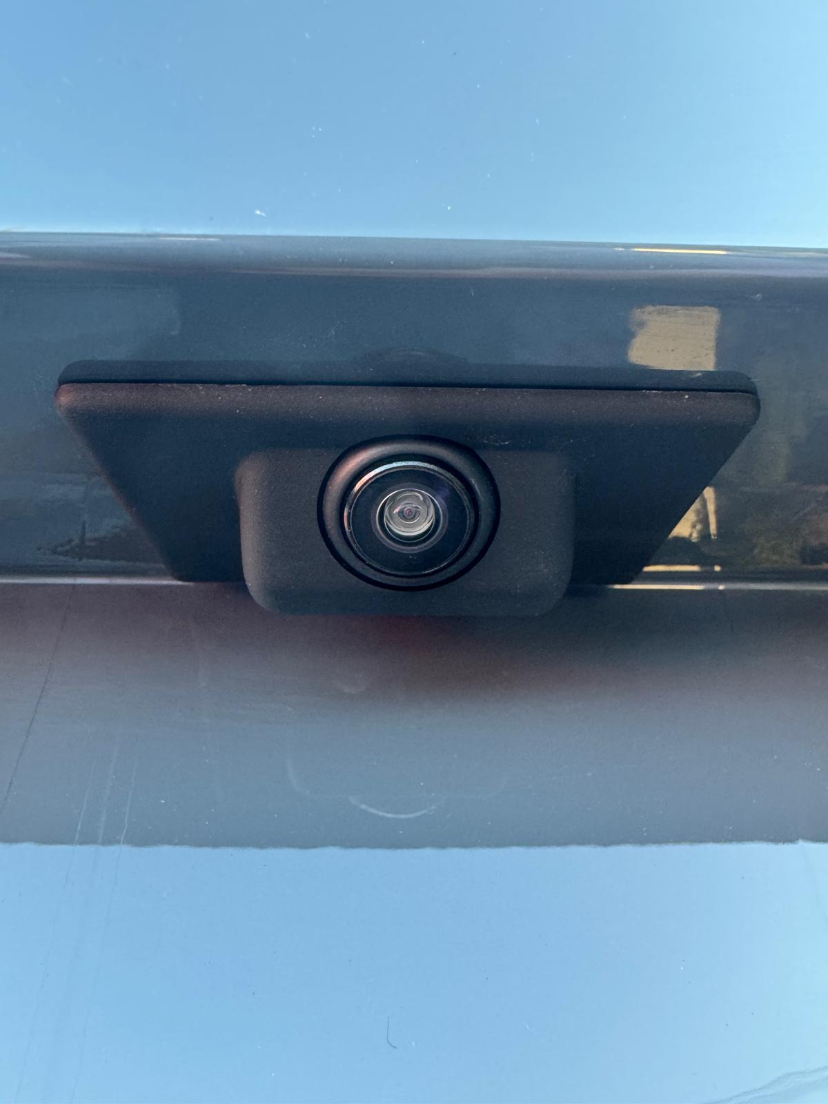 Achat RENAULT TALIANT  ZEN 1.0 TCE 100 CH BVA 2026 en France pour importation en Algérie (Neuf). Spécialiste Export -3 ans, CCR, Mujahid chez DJ CAR. Réf cizbm1ja