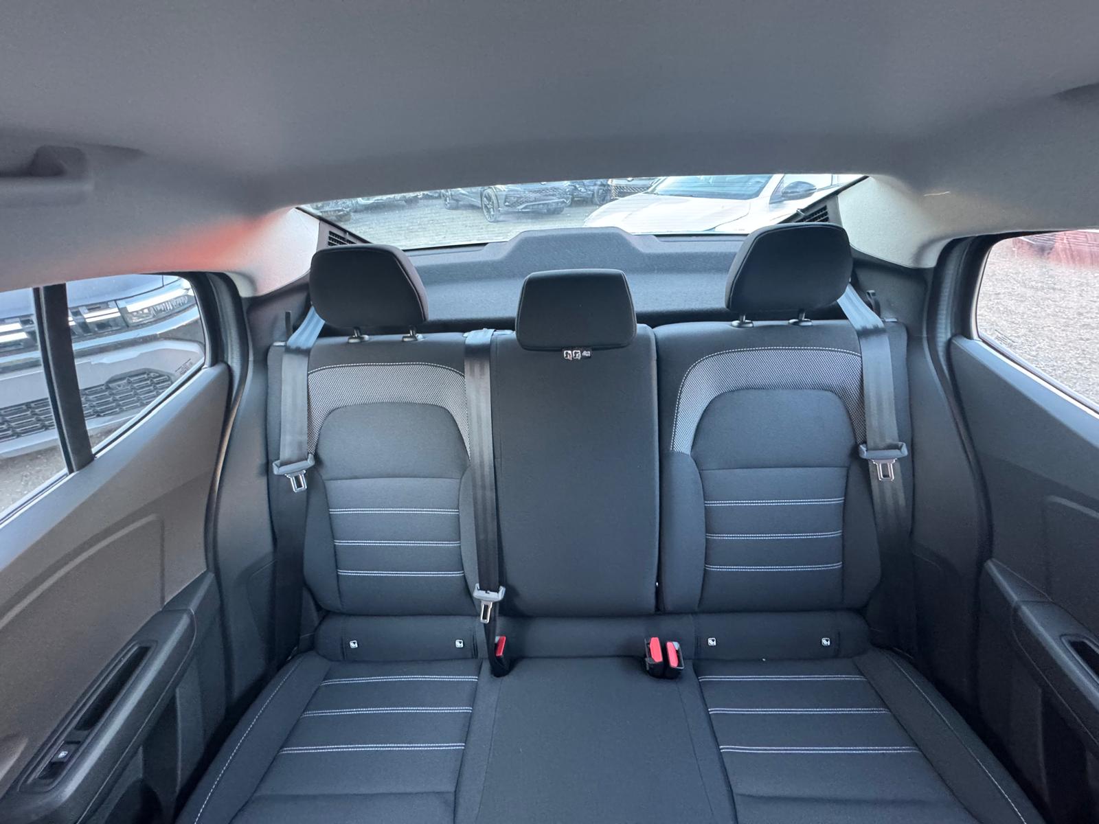 Achat RENAULT TALIANT  ZEN 1.0 TCE 100 CH BVA 2026 en France pour importation en Algérie (Neuf). Spécialiste Export -3 ans, CCR, Mujahid chez DJ CAR. Réf cizbm1ja