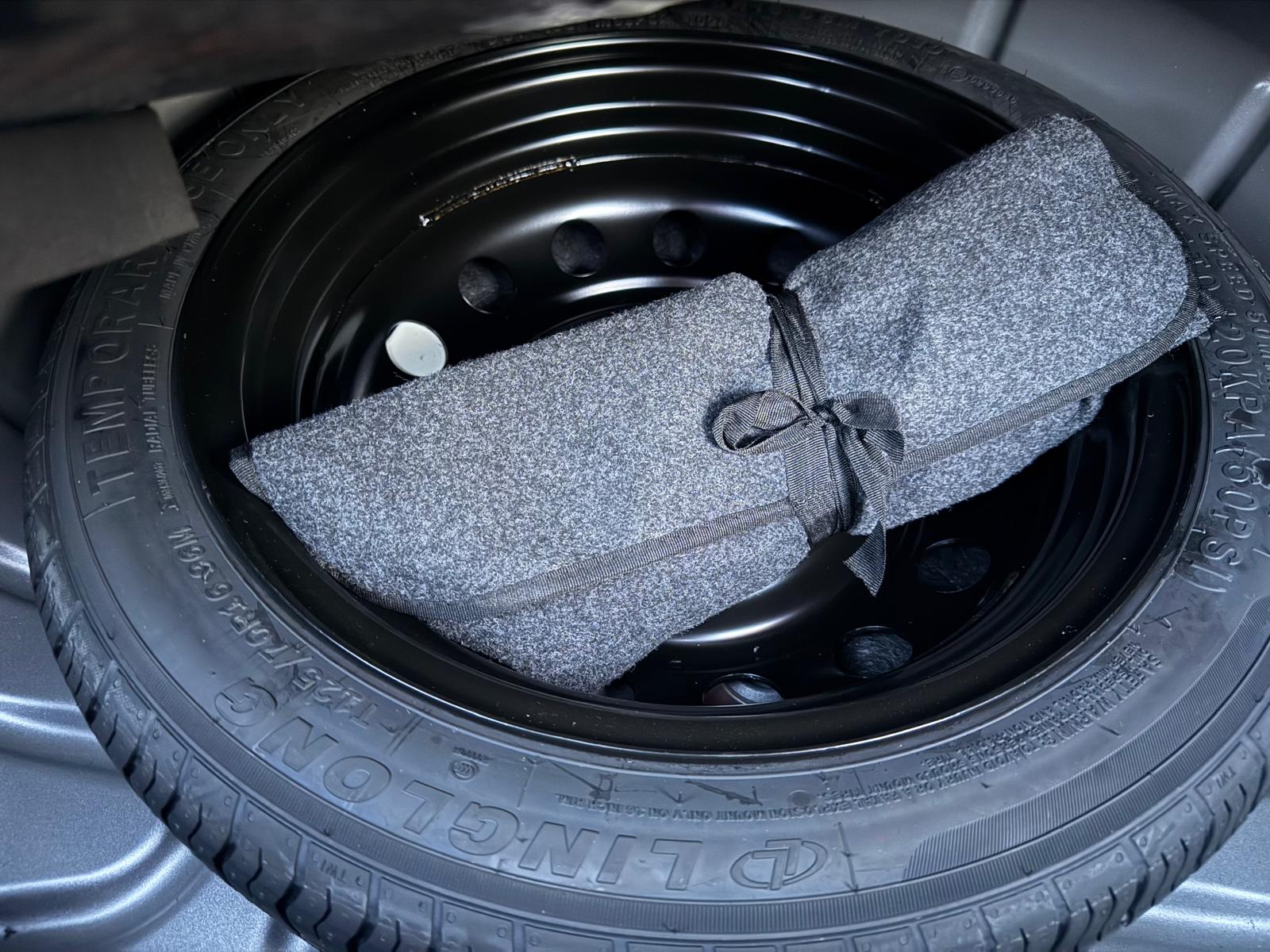 Achat CHERY ARRIZO 5 1.5L L4 113 CH FULL OPTION 2026 en France pour importation en Algérie (Neuf). Spécialiste Export -3 ans, CCR, Mujahid chez DJ CAR. Réf NC ARRIZO