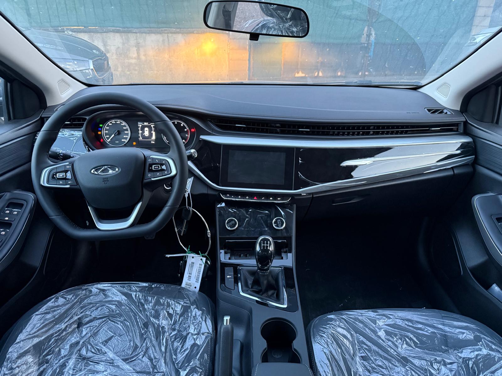 Achat CHERY ARRIZO 5 1.5L L4 113 CH FULL OPTION 2026 en France pour importation en Algérie (Neuf). Spécialiste Export -3 ans, CCR, Mujahid chez DJ CAR. Réf NC ARRIZO