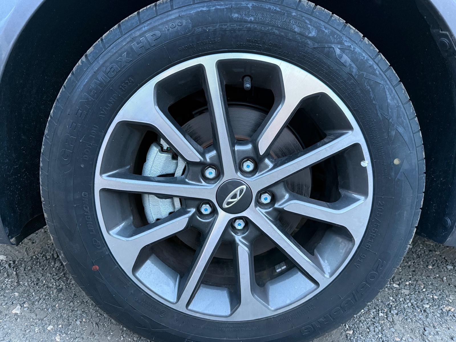 Achat CHERY ARRIZO 5 1.5L L4 113 CH FULL OPTION 2026 en France pour importation en Algérie (Neuf). Spécialiste Export -3 ans, CCR, Mujahid chez DJ CAR. Réf NC ARRIZO