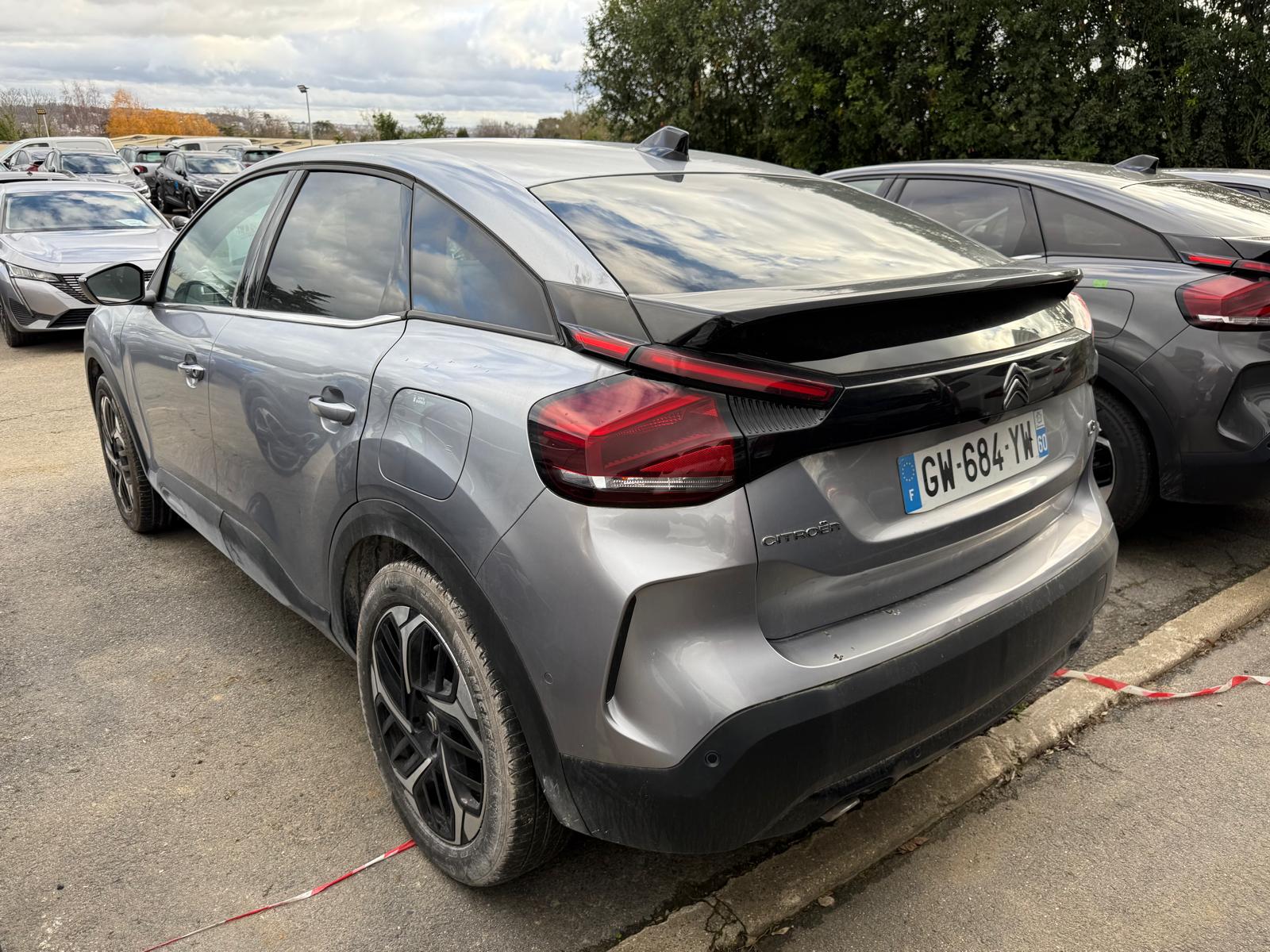 Achat CITROEN C4 1.2 PURETECH 130 CH S&S BVM6 MAX 16/05/2024 en France pour importation en Algérie (Occasion). Spécialiste Export -3 ans, CCR, Mujahid chez DJ CAR. Réf 8djlvkhv94