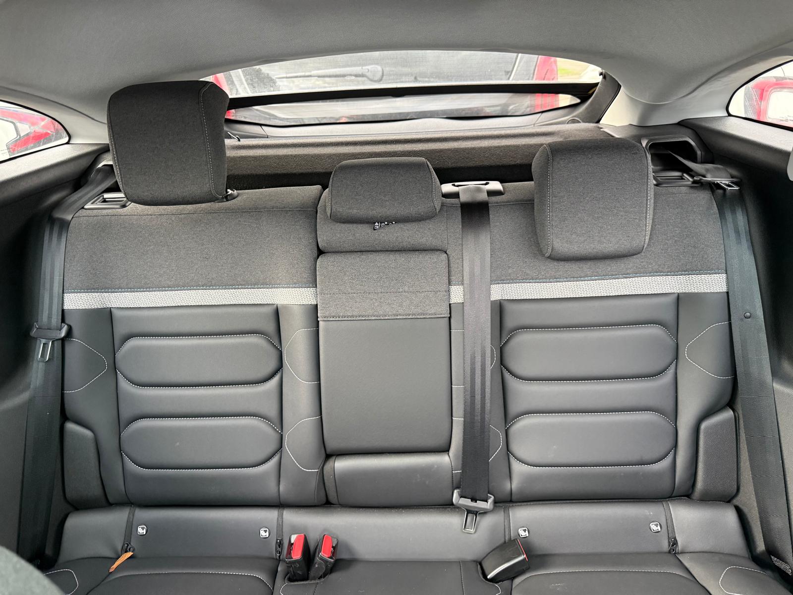 Achat CITROEN C4 1.2 PURETECH 130 CH S&S BVM6 MAX 16/05/2024 en France pour importation en Algérie (Occasion). Spécialiste Export -3 ans, CCR, Mujahid chez DJ CAR. Réf 8djlvkhv94