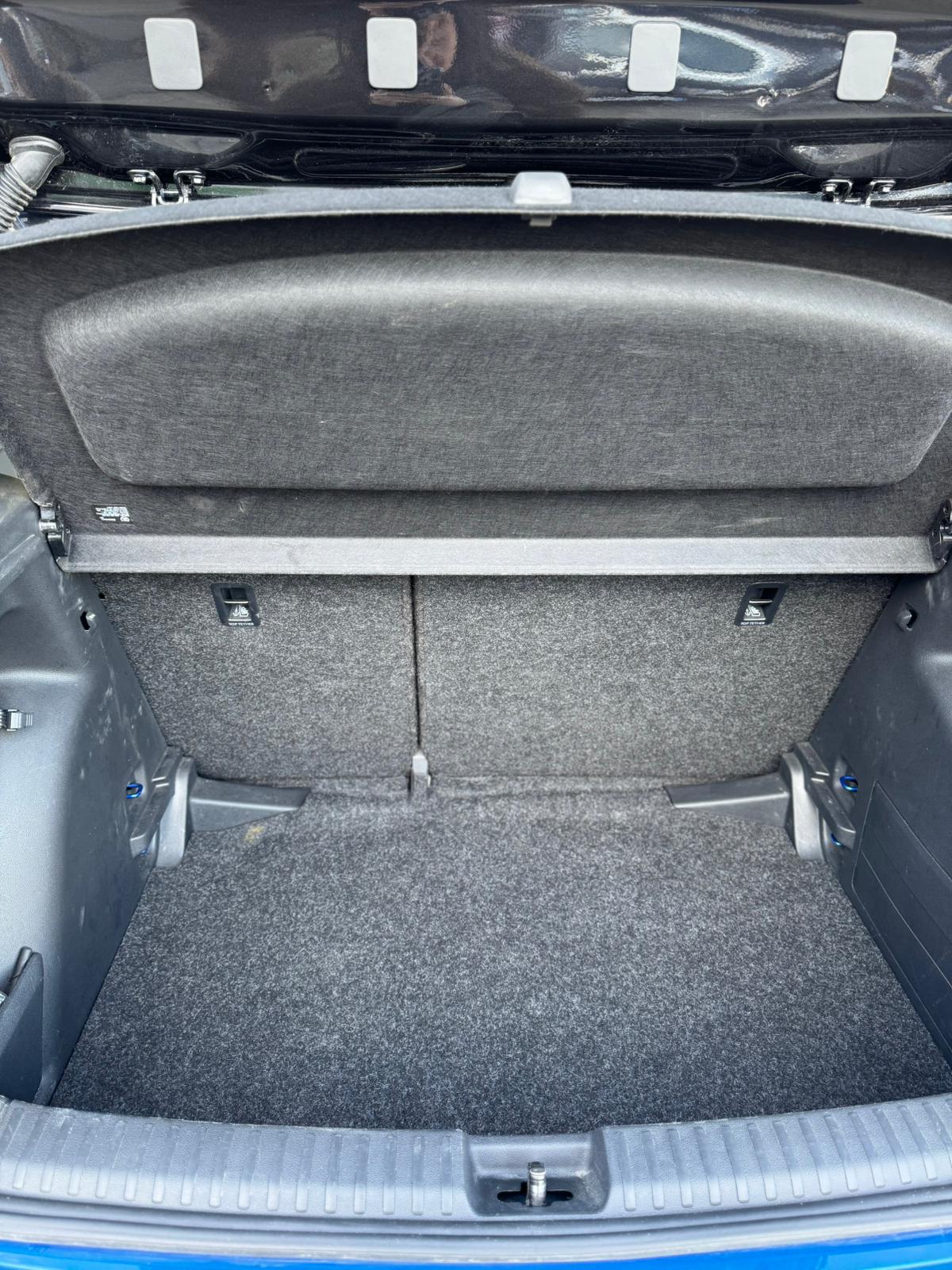 Achat SKODA FABIA 1.0 TSI EVO 95 CV 130 EDITION 06/03/2025 en France pour importation en Algérie (Occasion). Spécialiste Export -3 ans, CCR, Mujahid chez DJ CAR. Réf qi6idns